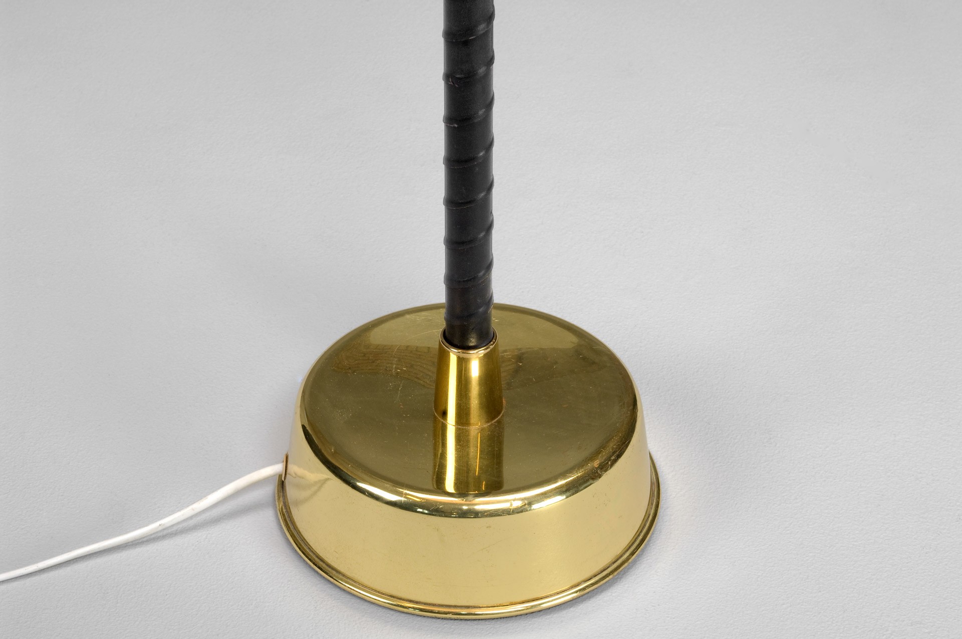 Floor Lamp image 3