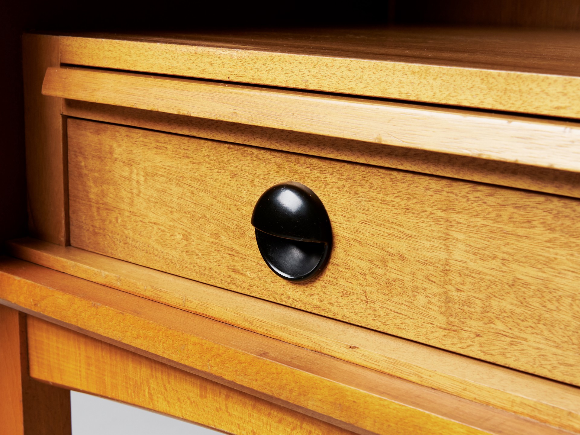 Cabinet image 6
