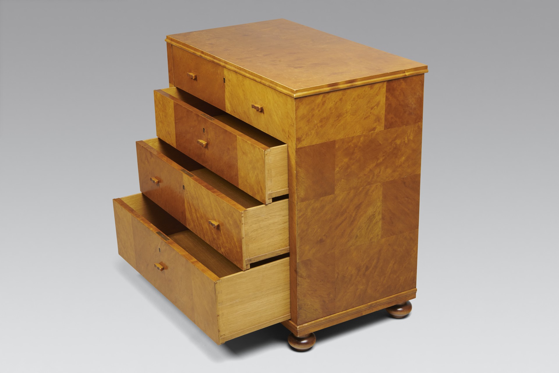 'Haga' Chest of Drawers image 4