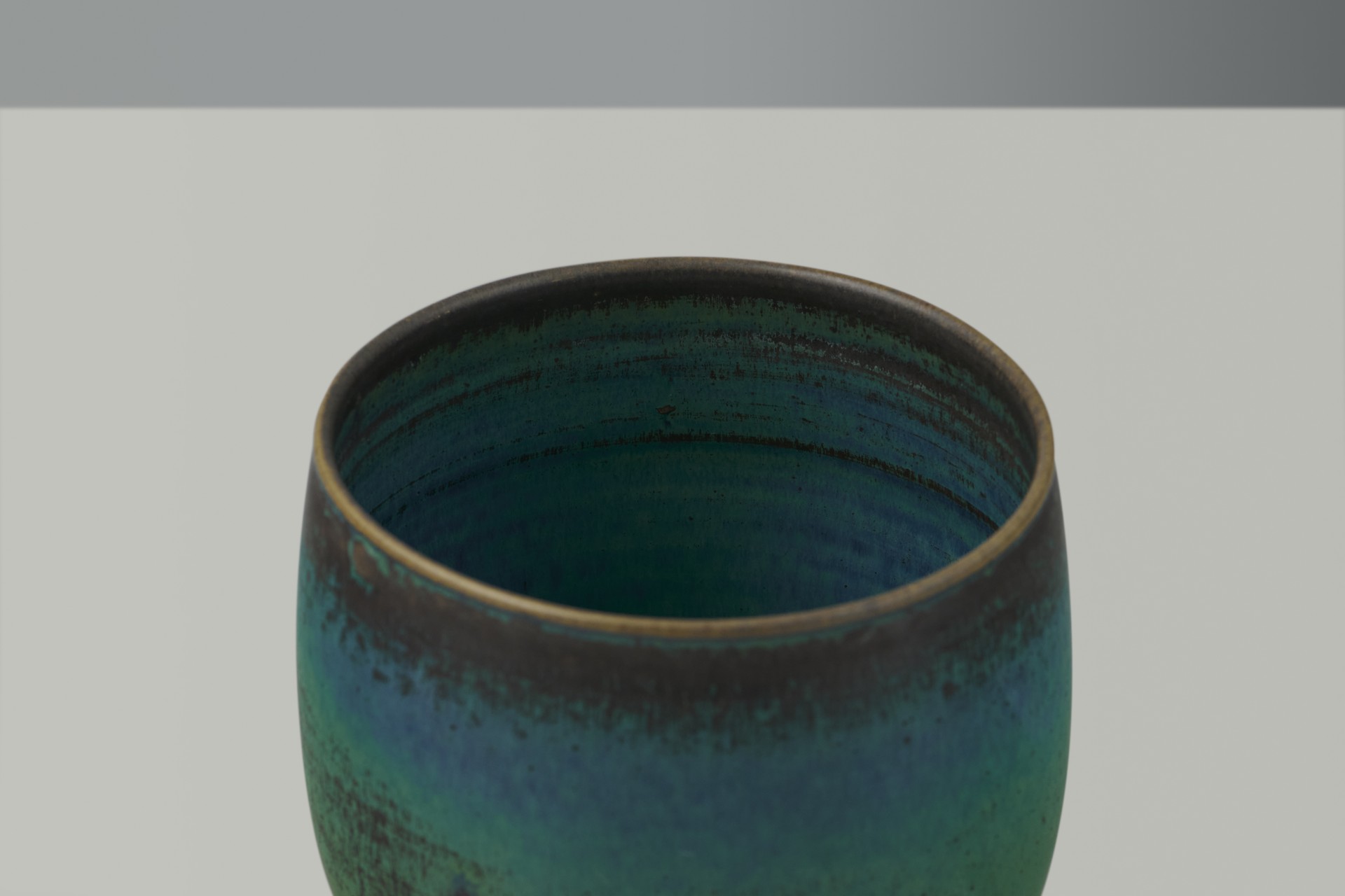 Vase image 2