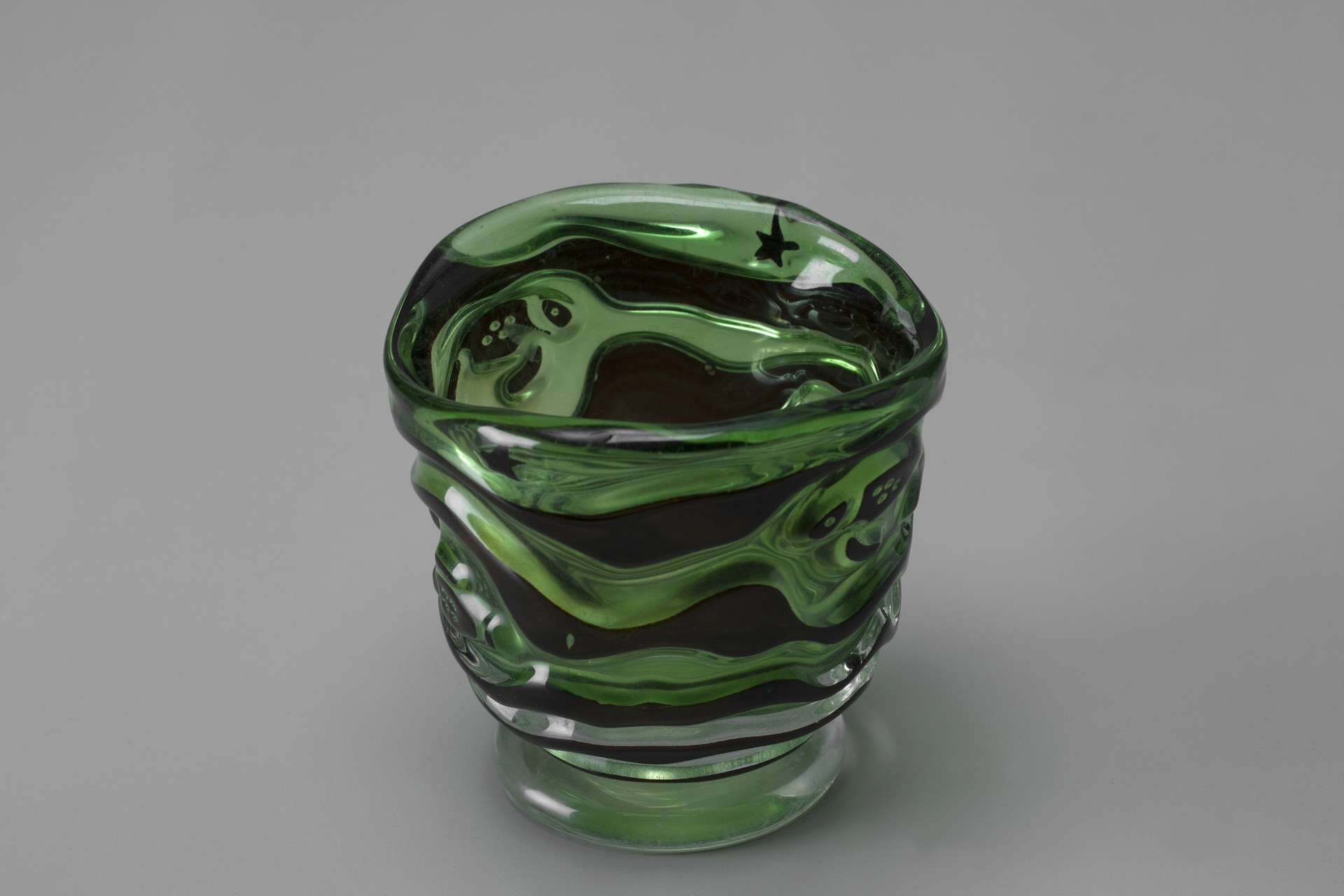 "Edvin" Glass image 5