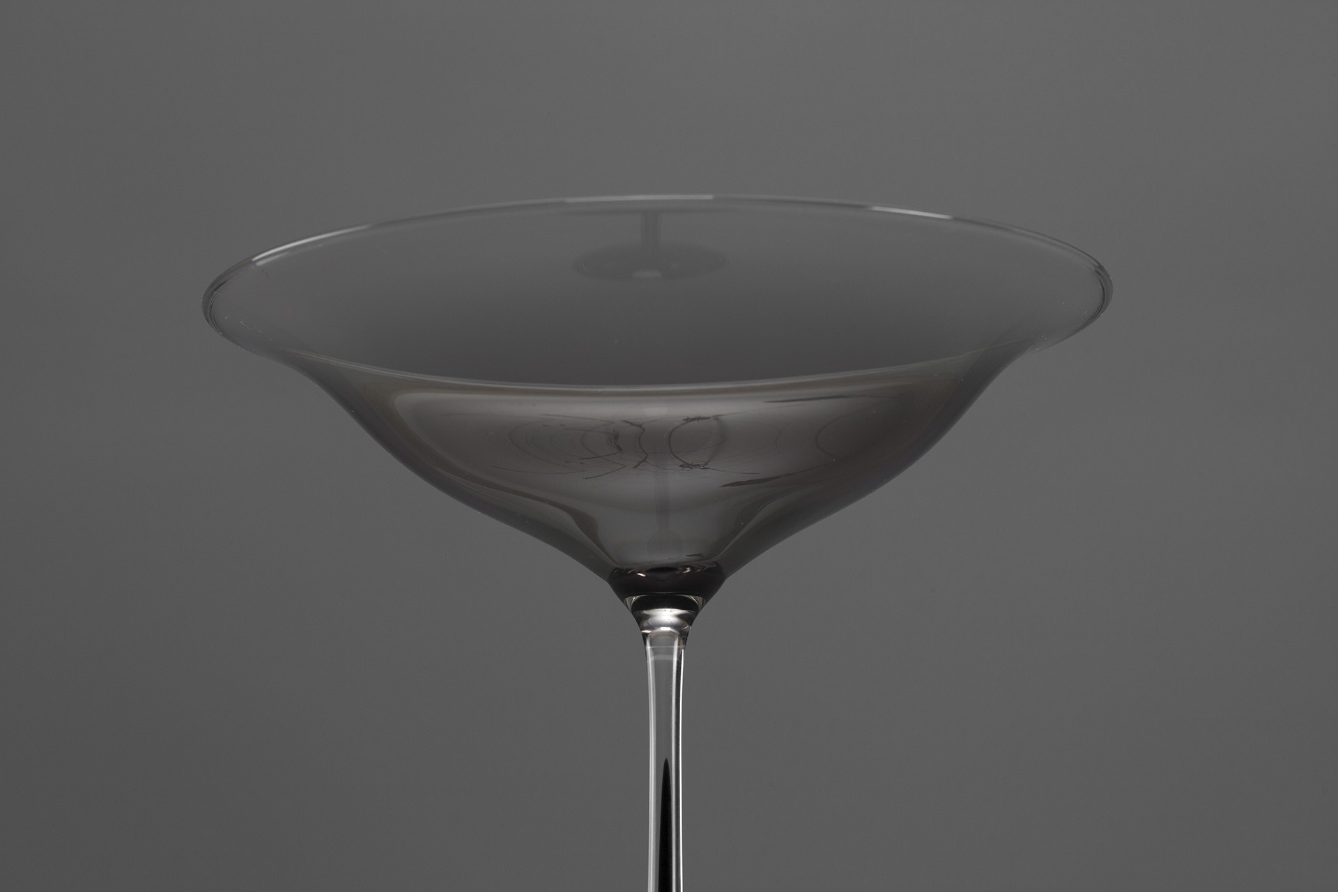 Tulip Glass image 3