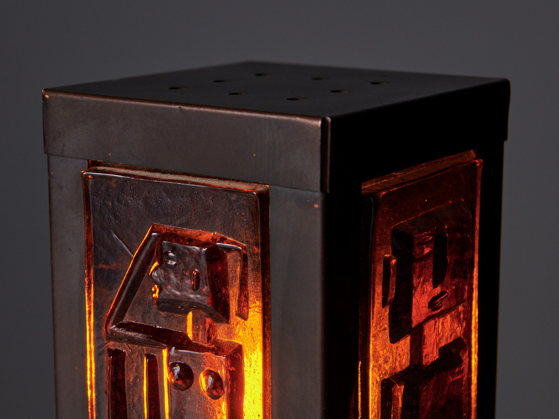 Table Lamp image 4