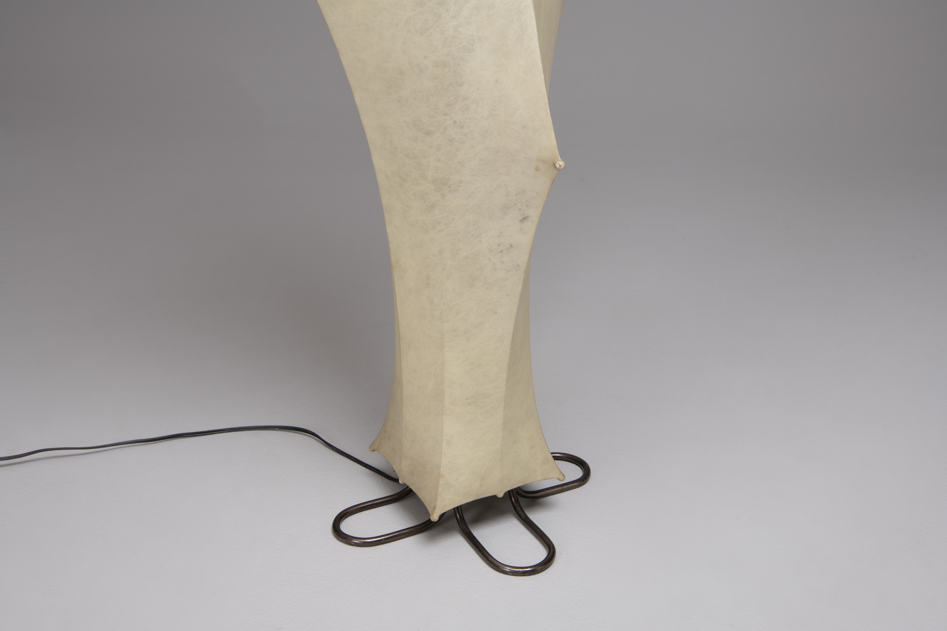 "Fantasma" floor lamp image 4