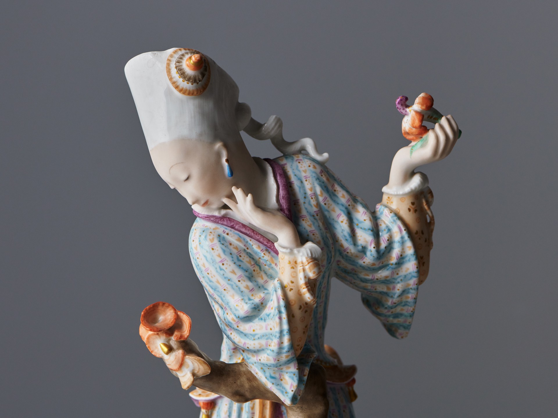 'Moon Girl' Sculpture image 5