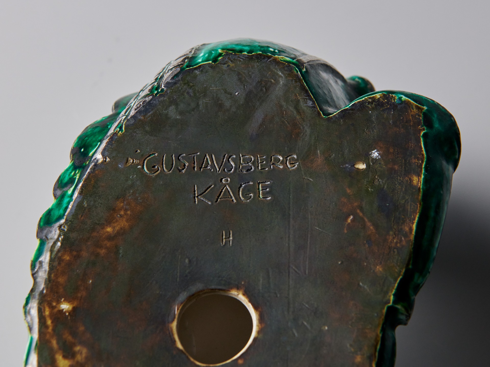 'Argenta Dragon Mummy' Sculpture image 8