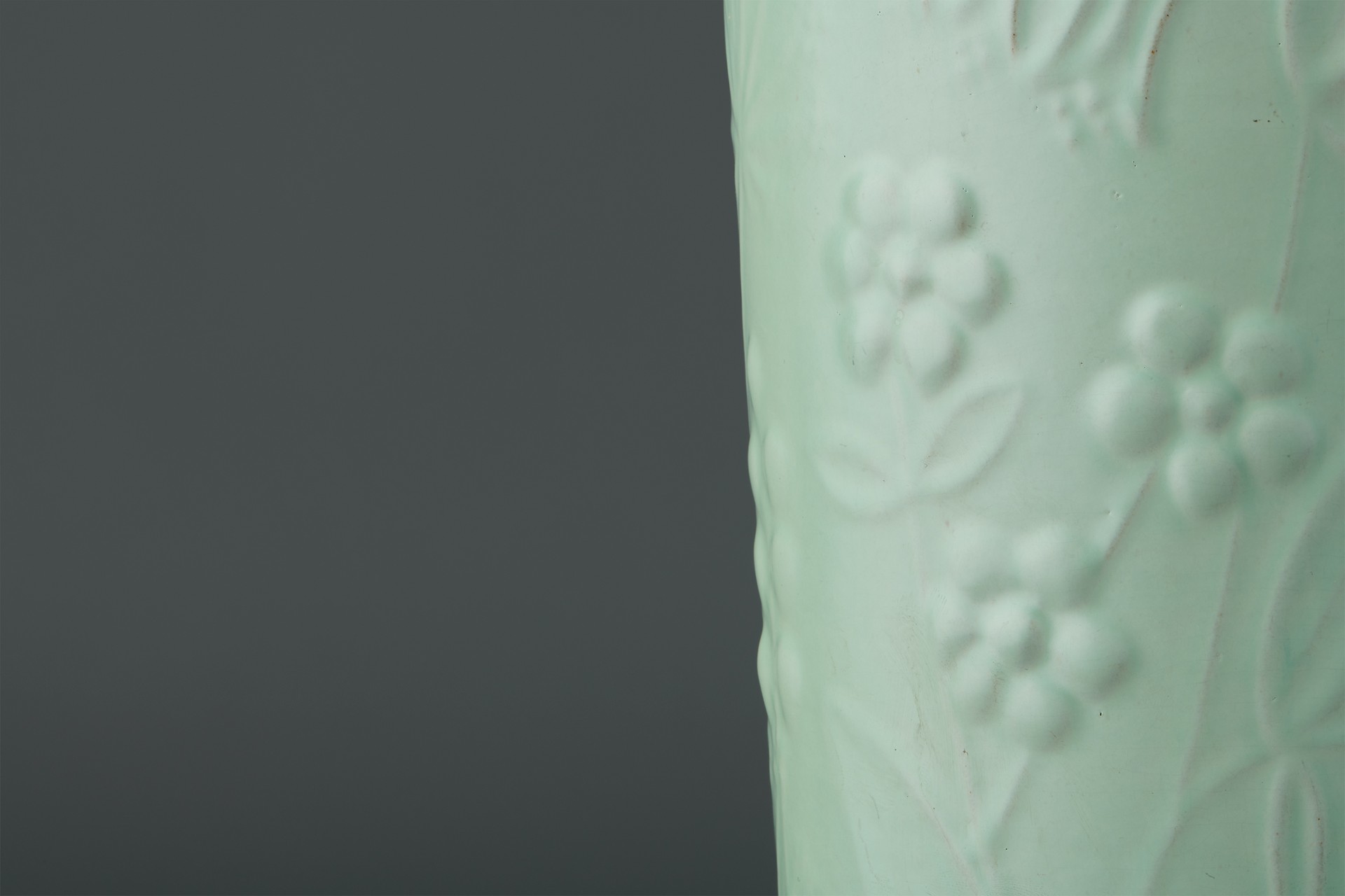 Vase image 3