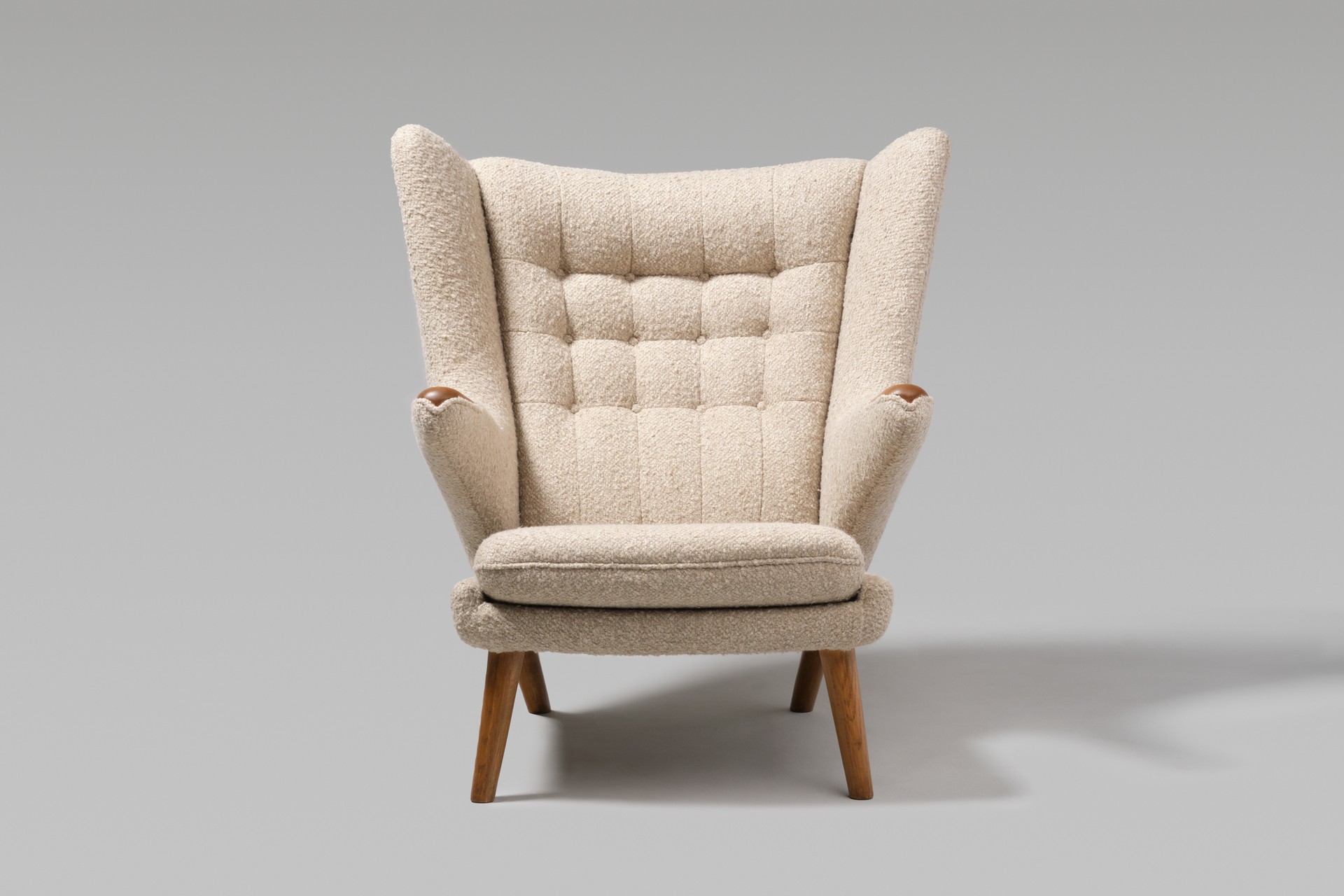 "Papa Bear" Armchair, model no. AP-19 image 3