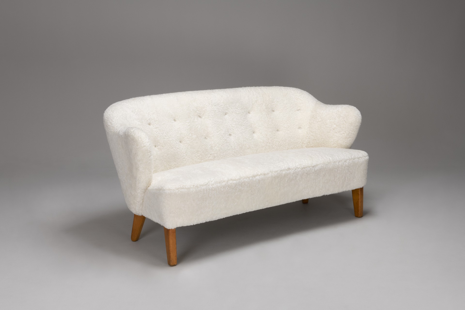 Sofa image 2