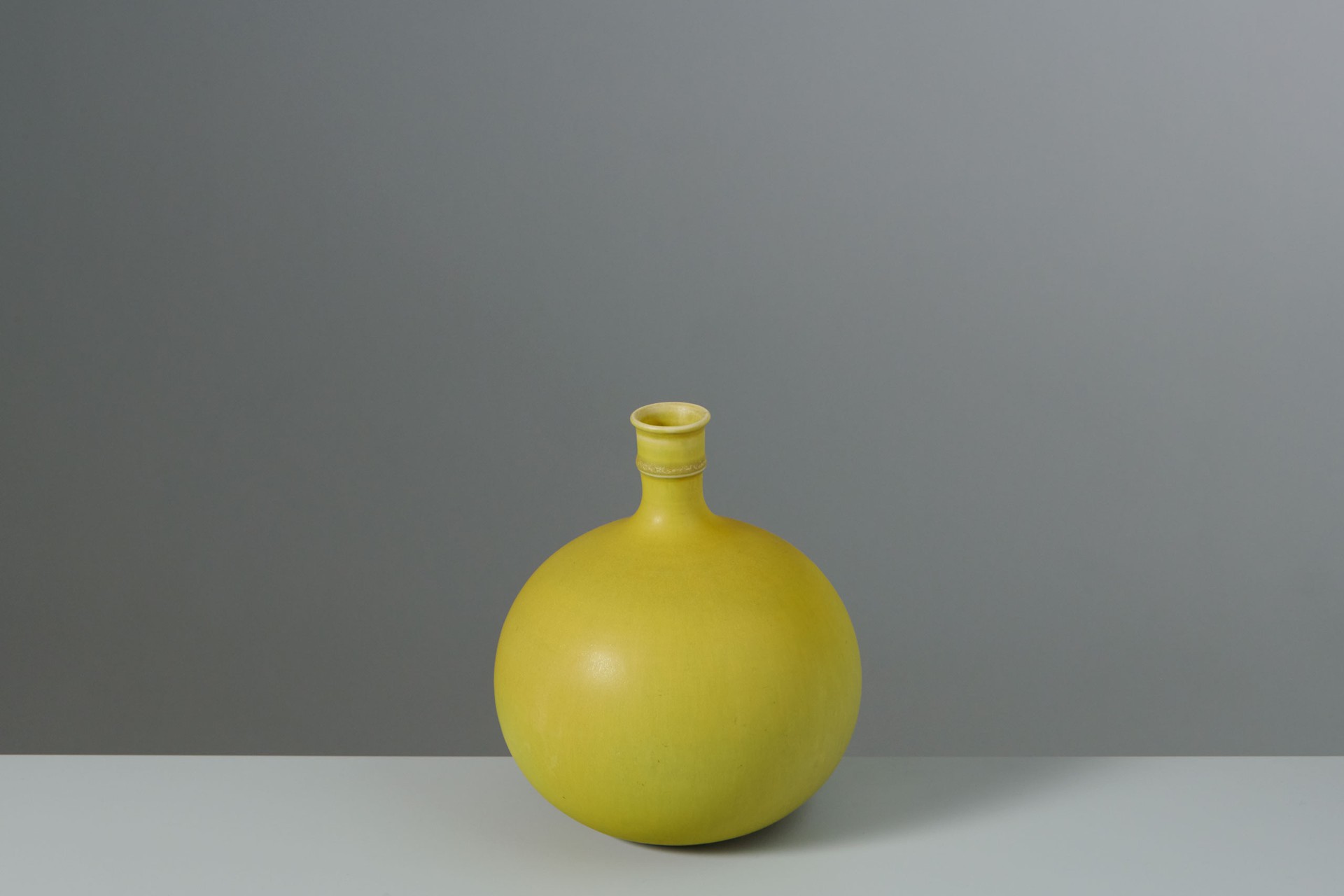 Vase image 2