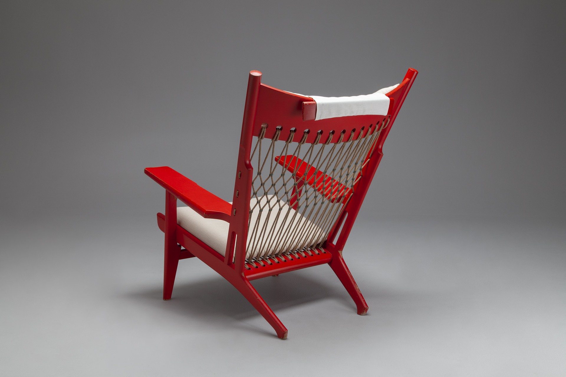Lounge Chair JH-719 image 3