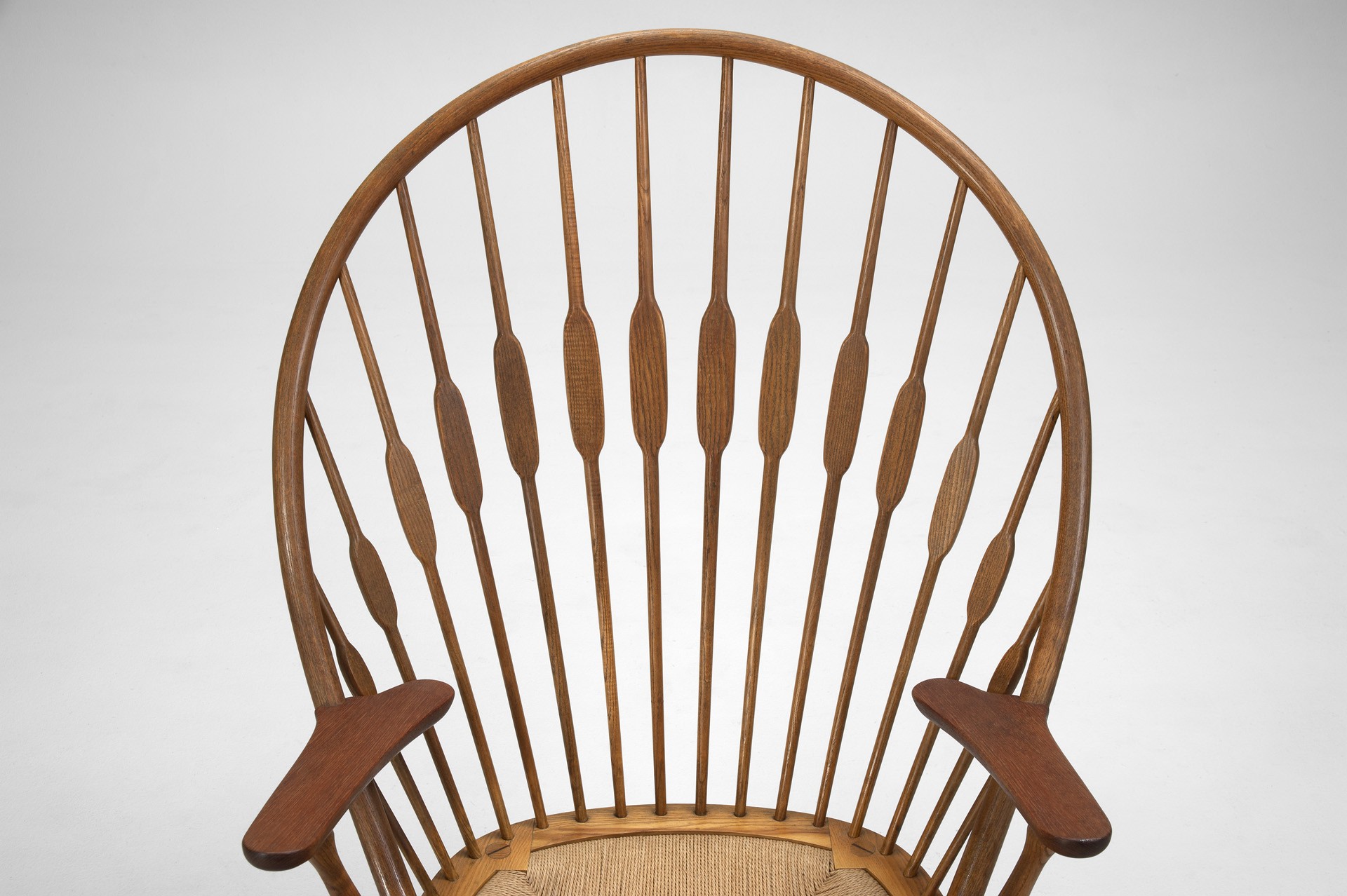 'Peacock' Chair image 3