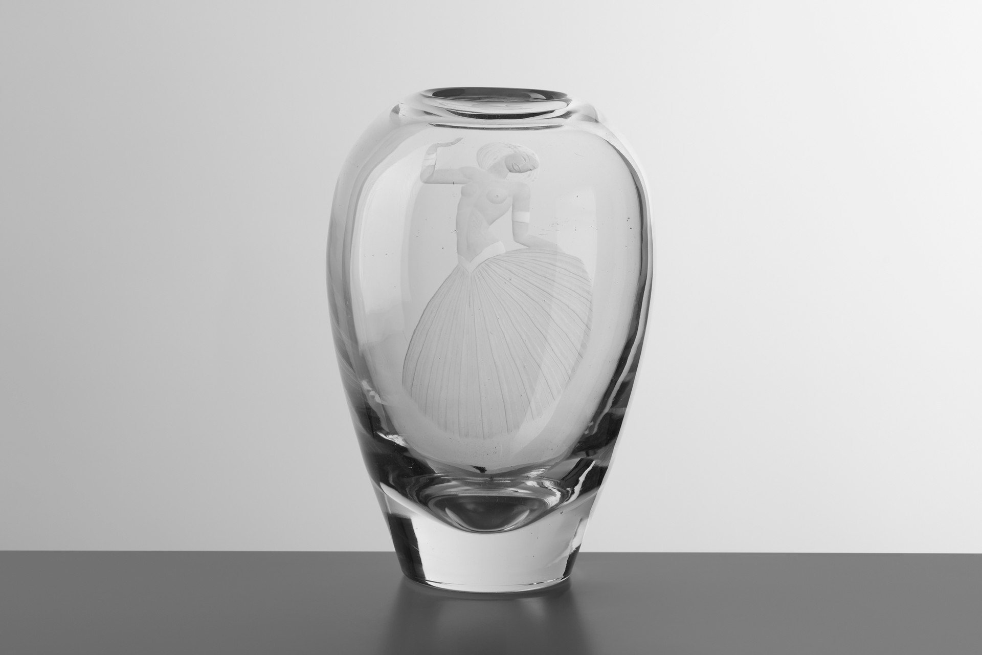 'Josephine Baker' Vase image 2