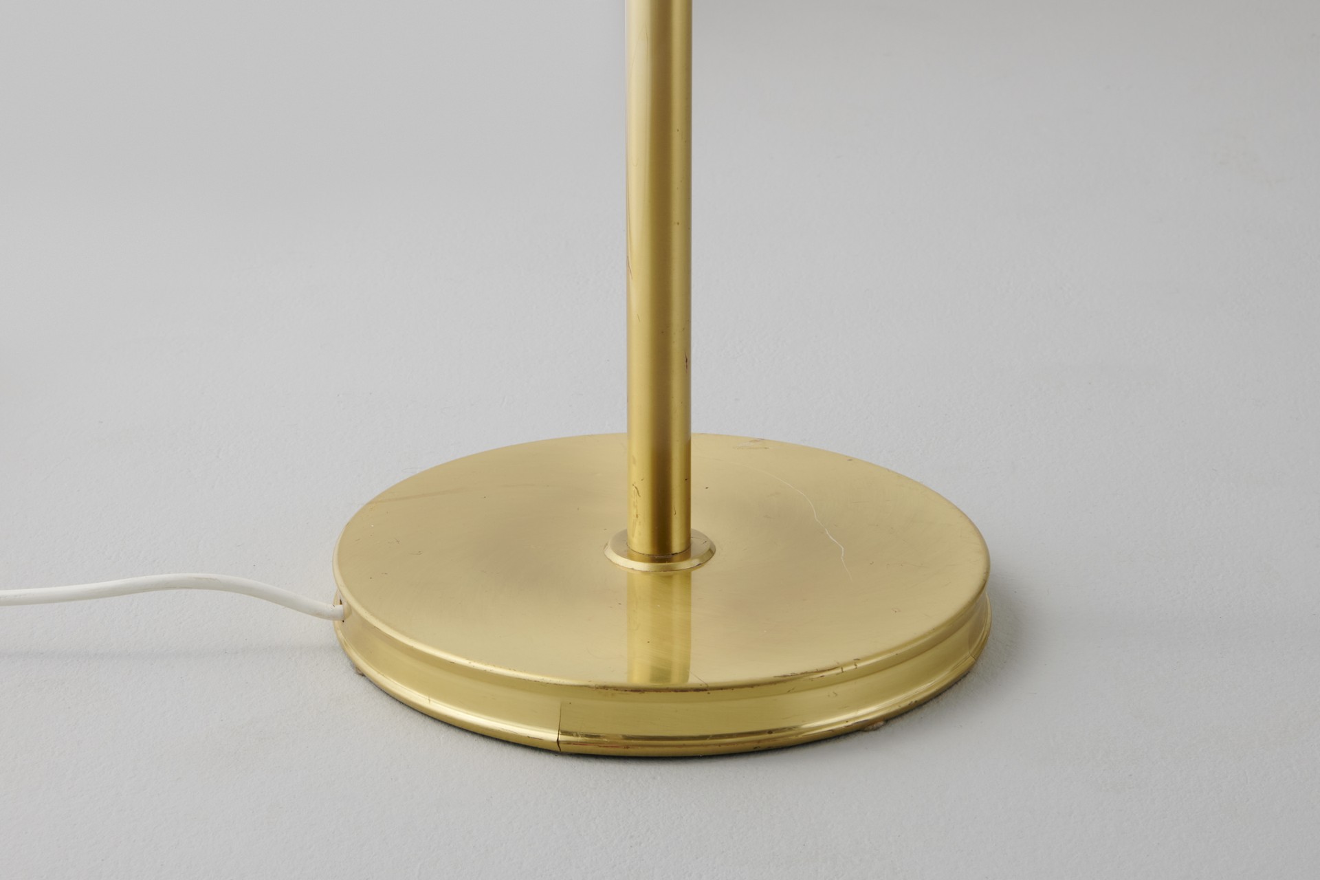 'Large Camel' Floor Lamp image 4