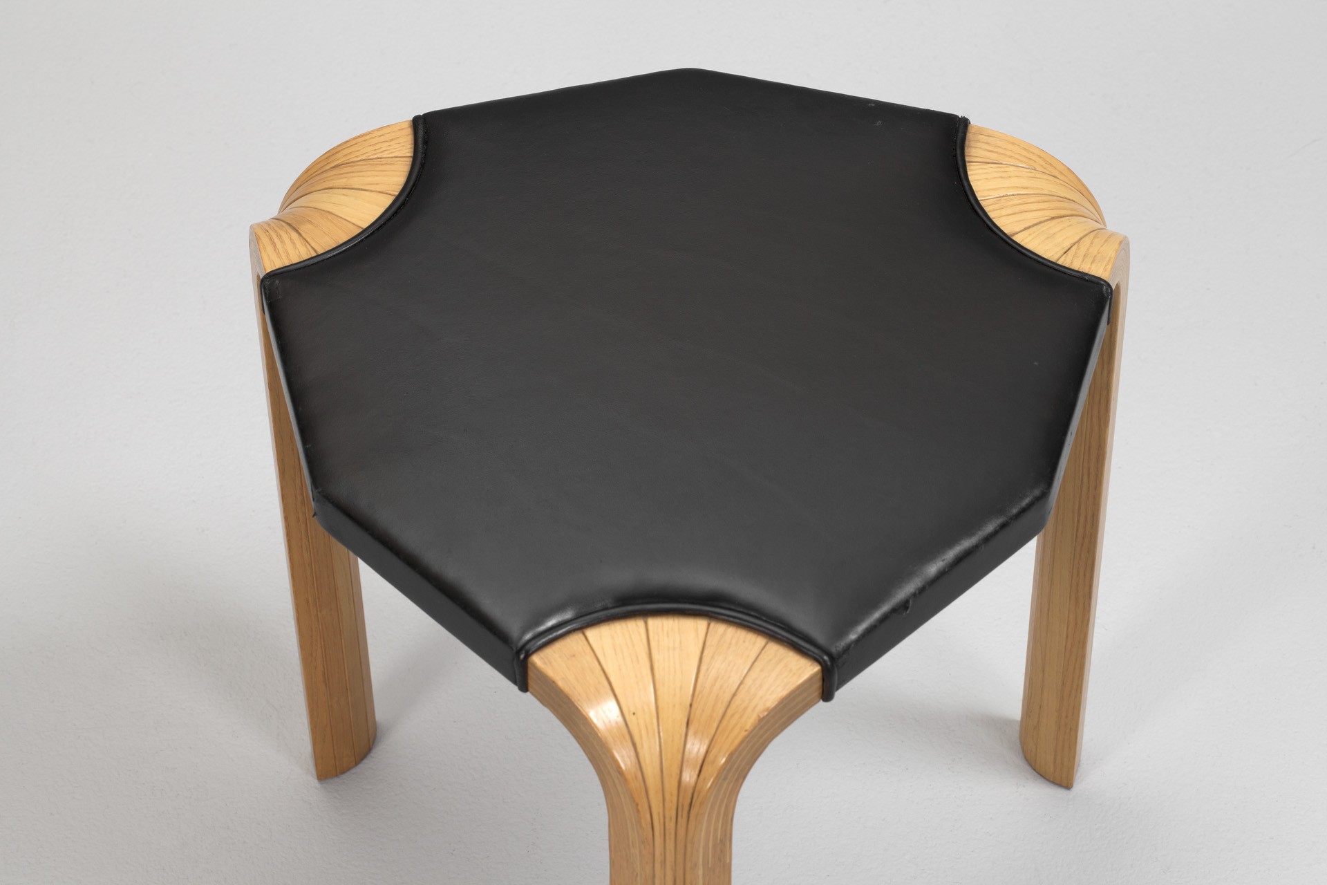 Stool Model no. X602 image 3