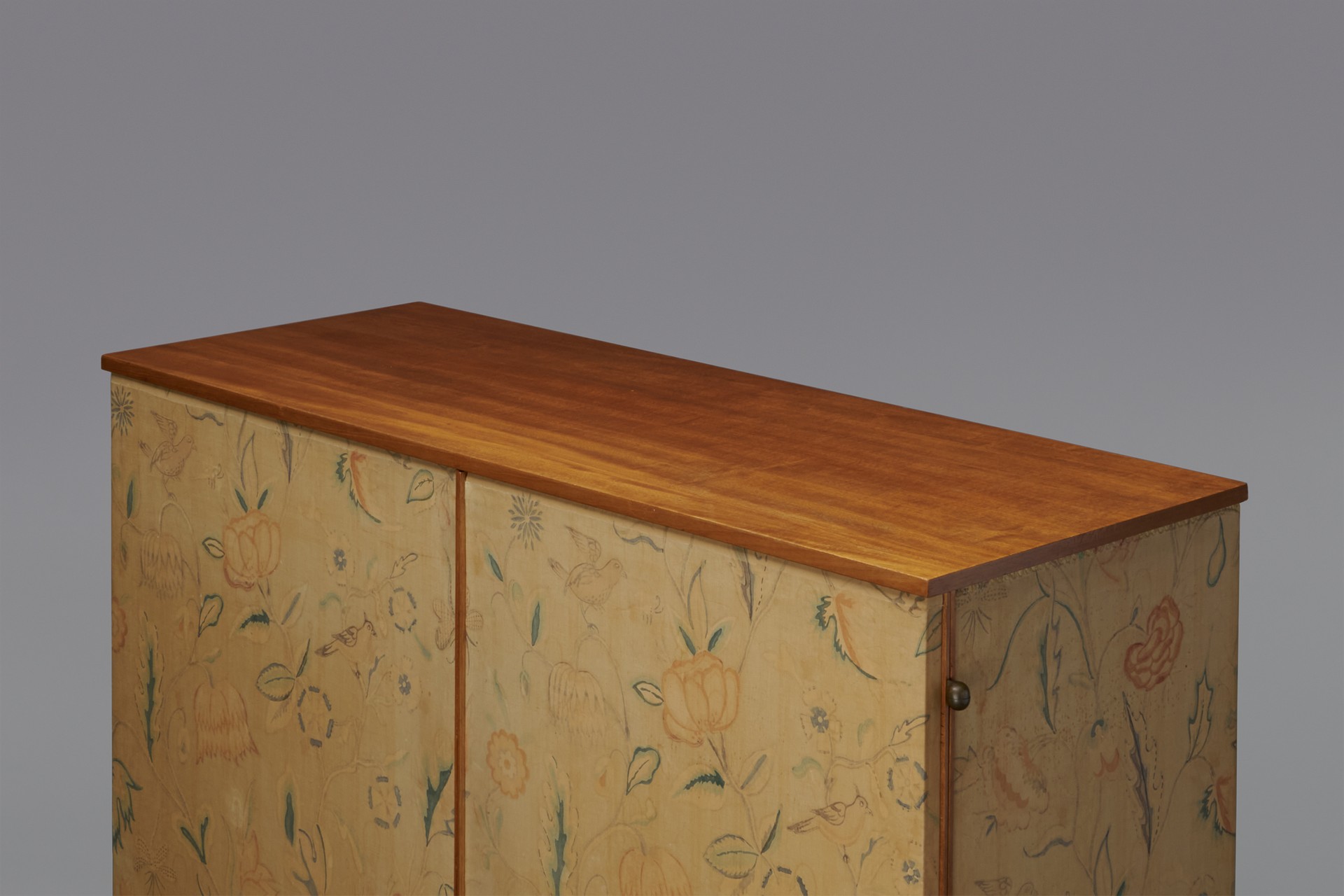 Unique Cabinet, Model no. 522 image 4