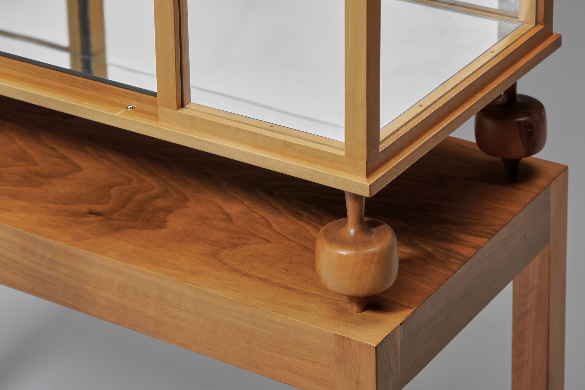 Display Cabinet image 4