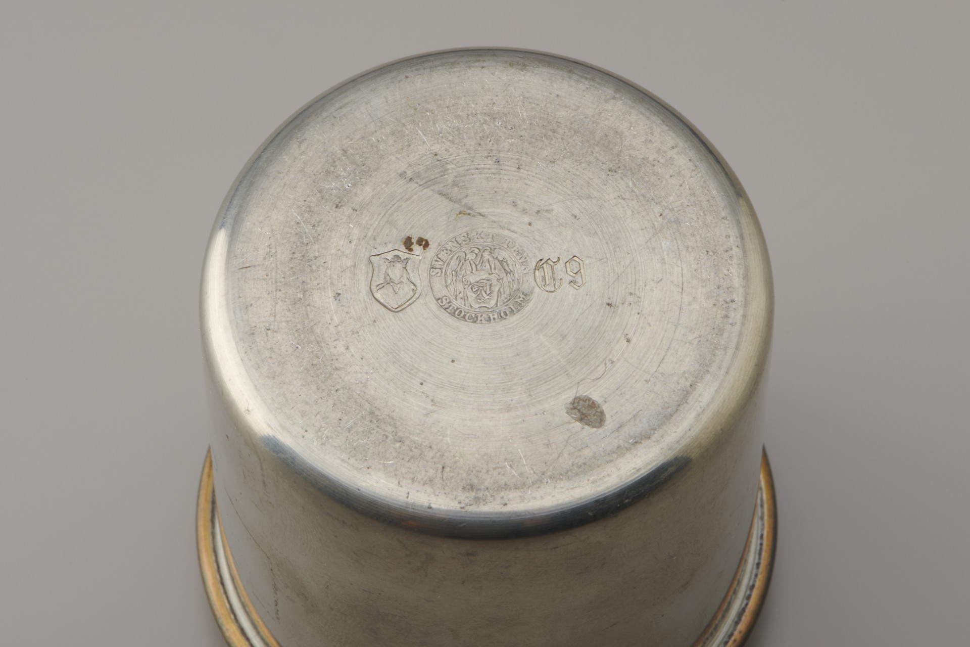 Lidded Vessel image 5
