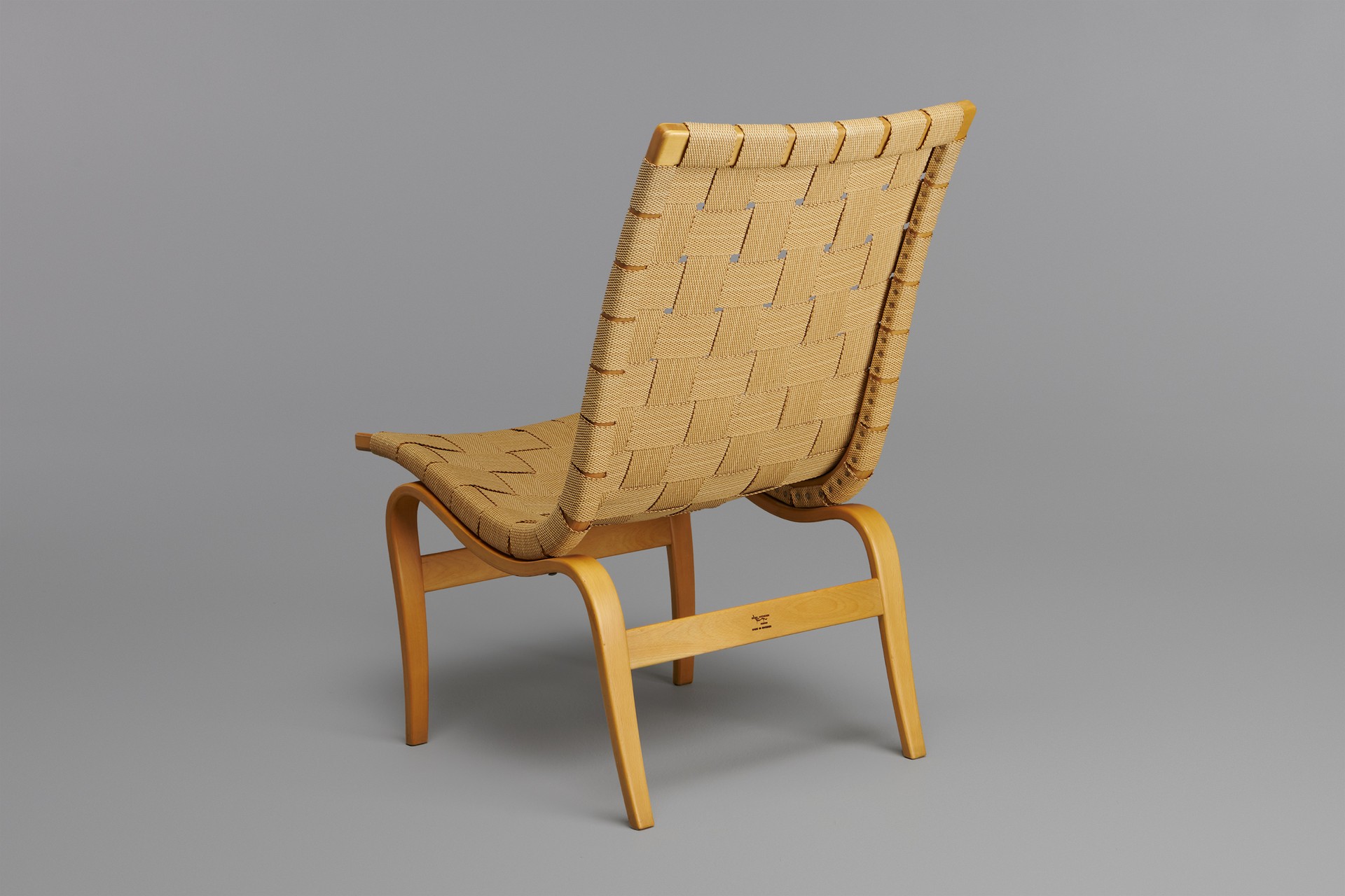 Eva Chair image 3