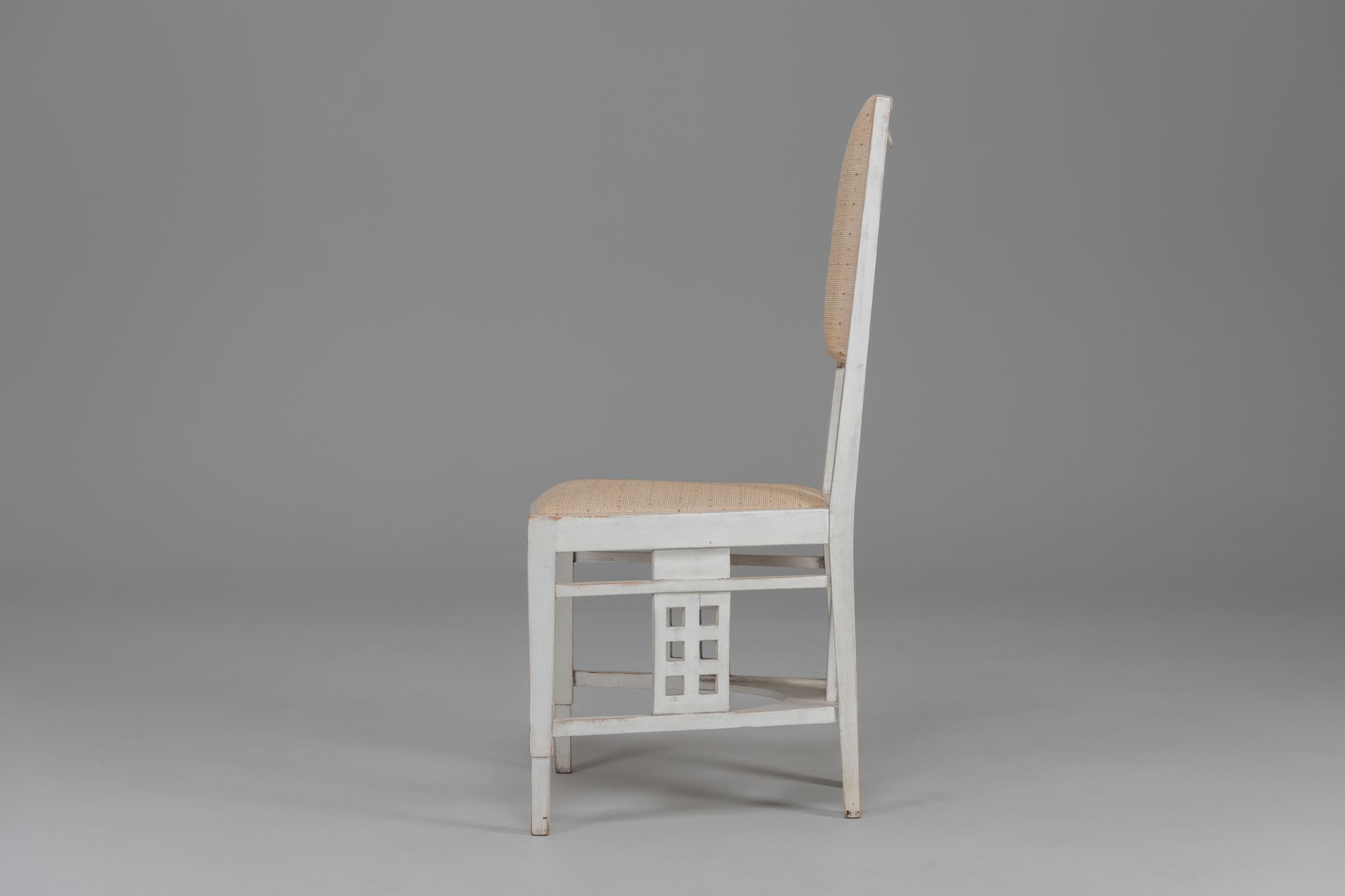 Chair image 2