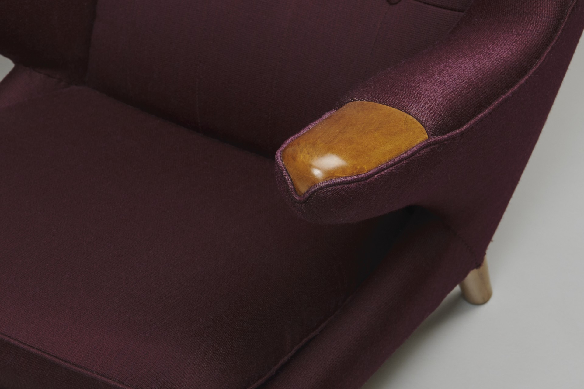 'Papa Bear' Armchair image 5
