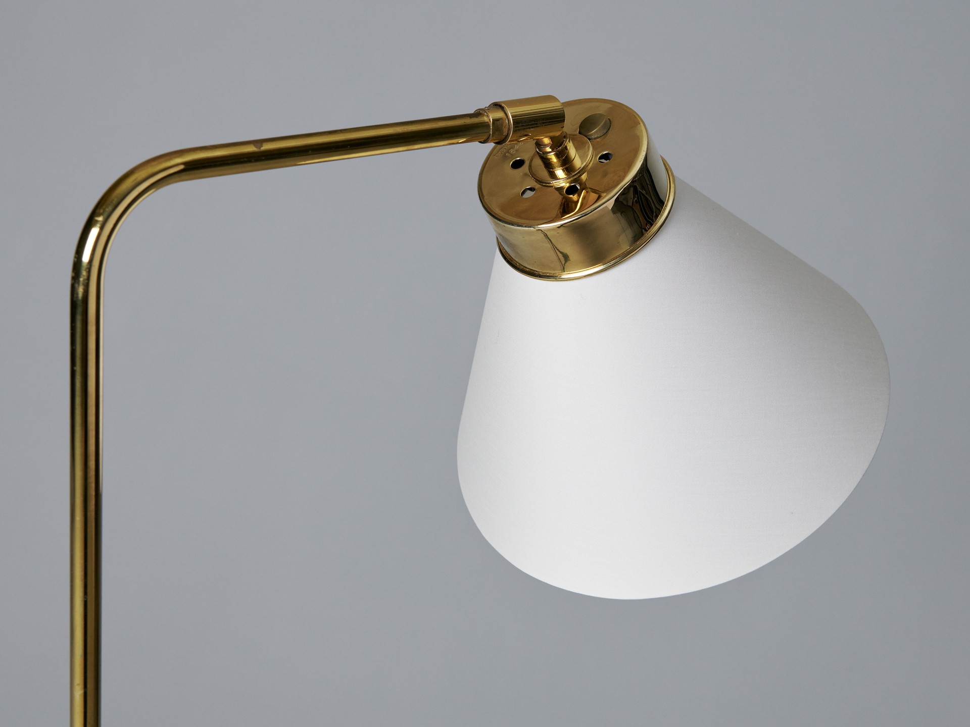 Adjustable Floor Lamp image 3
