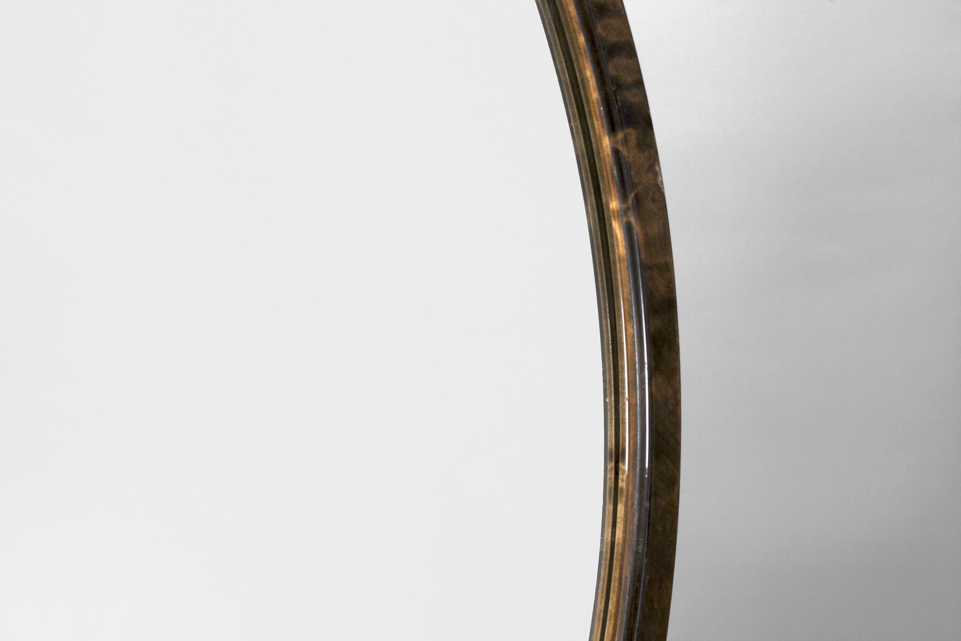 Round Mirror image 2
