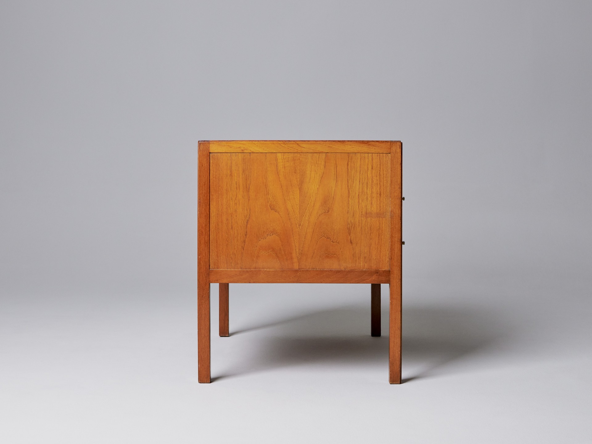 Chest of Drawers image 4