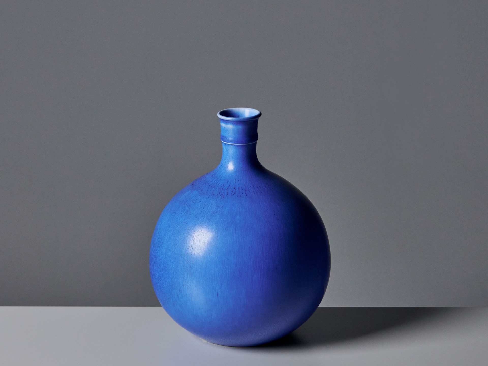 Vase image 2