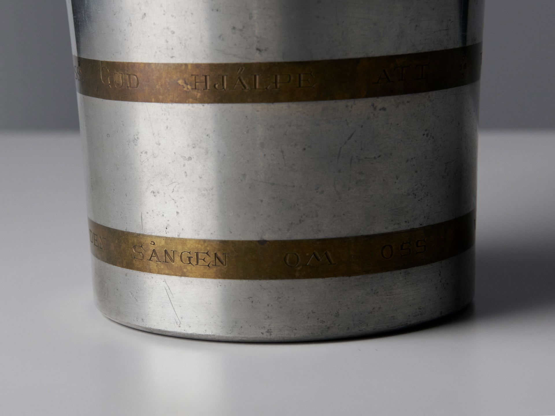 Vase image 4