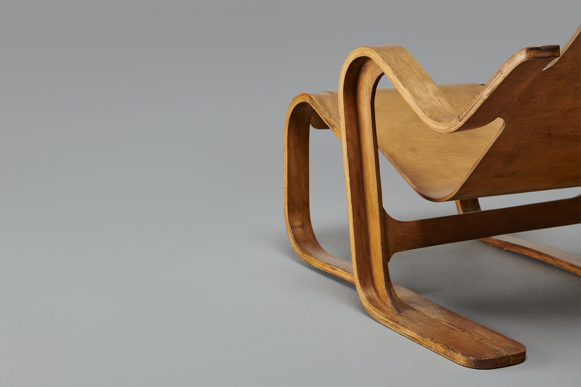 Short Lounge Chair image 5