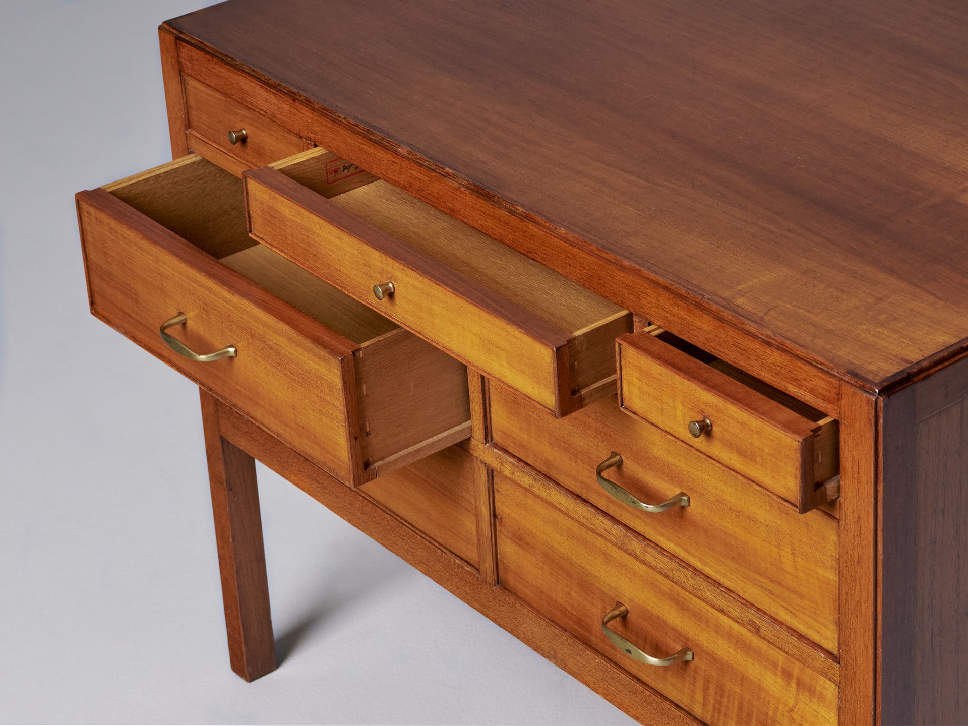Chest of Drawers image 7