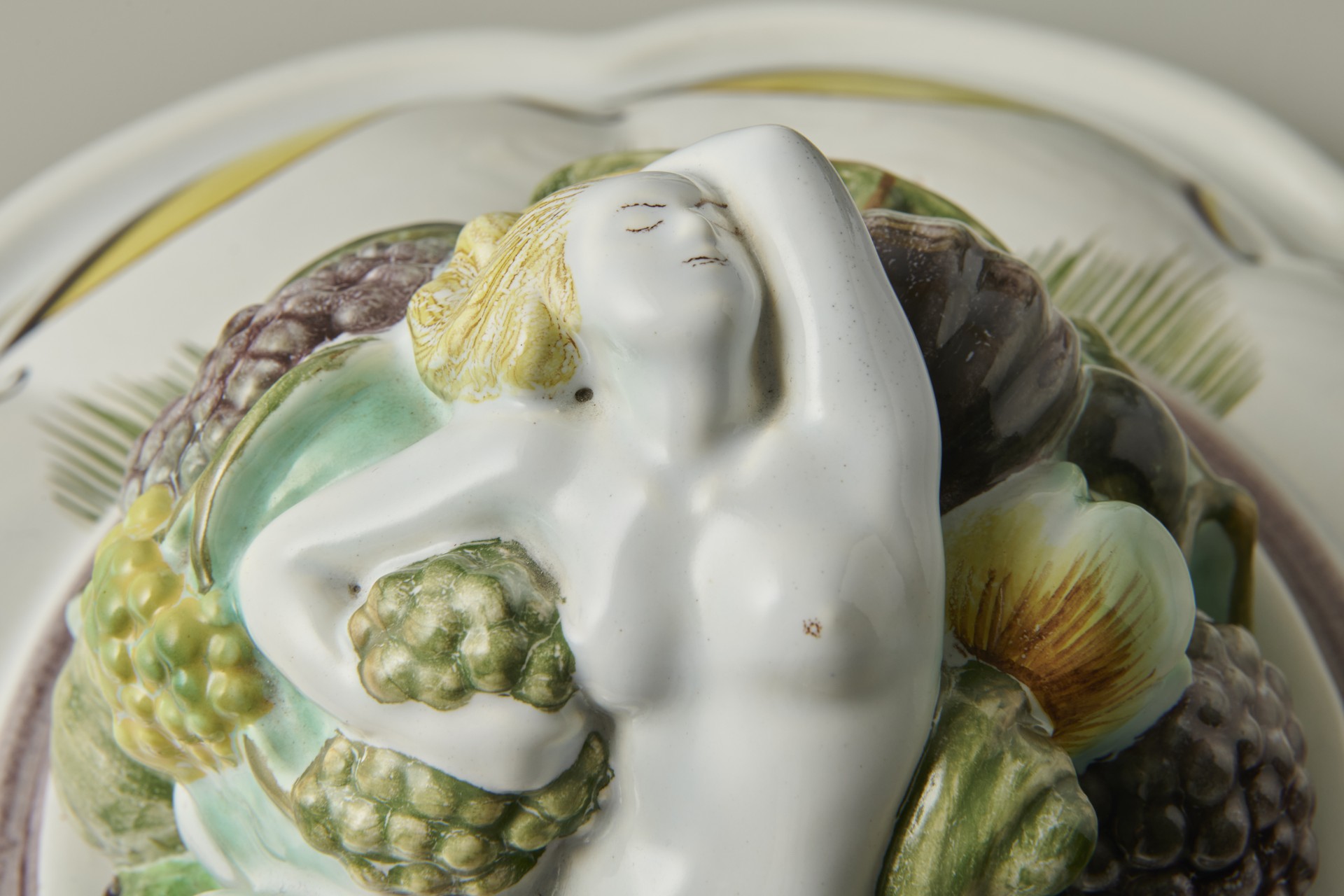 Large Tureen image 6