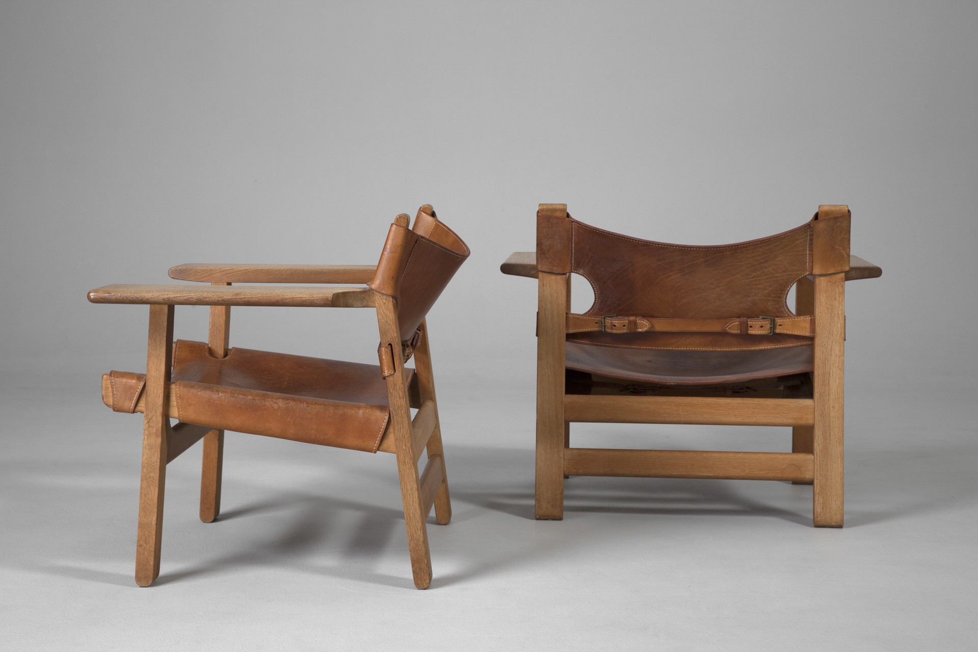 Set of Three Armchairs 'The Spanish Chair' image 9