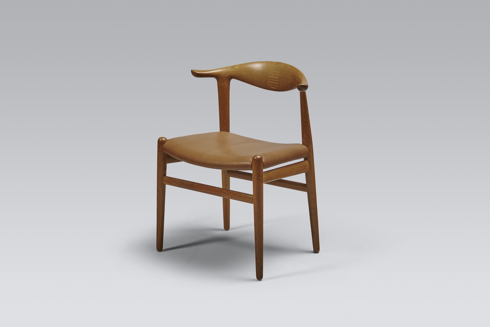 Set of Eight 'Cowhorn' Dining Chairs image 3