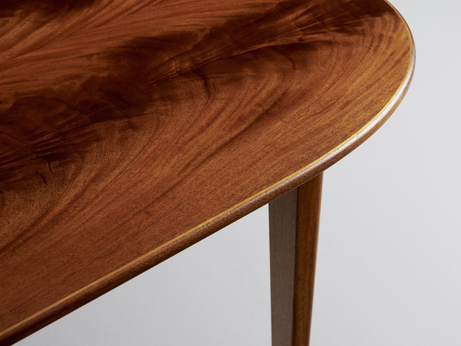 Extendable Dining Table image 6