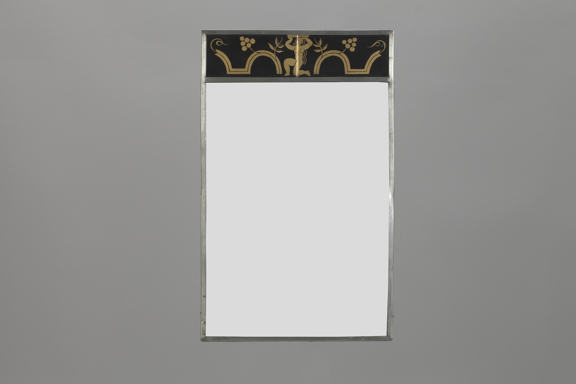 Neoclassical Mirror