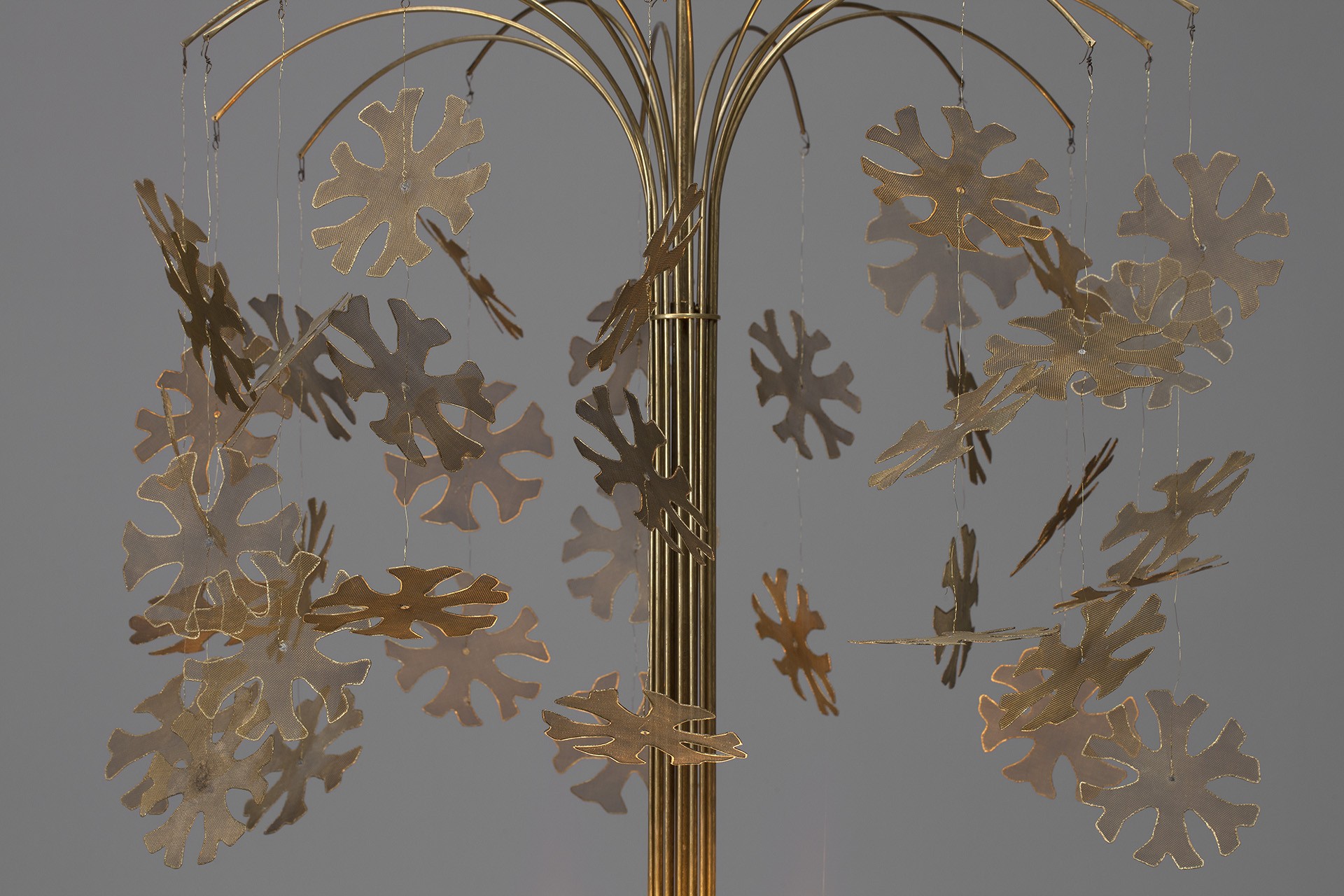 Snow flake Chandelier image 9
