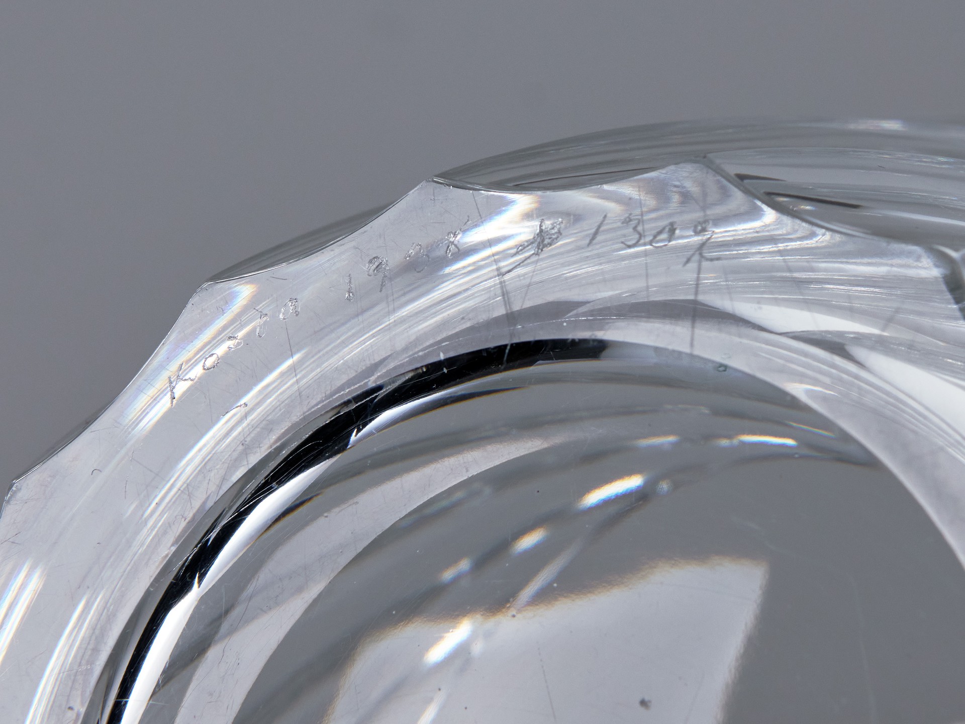 Pair of Vases image 4