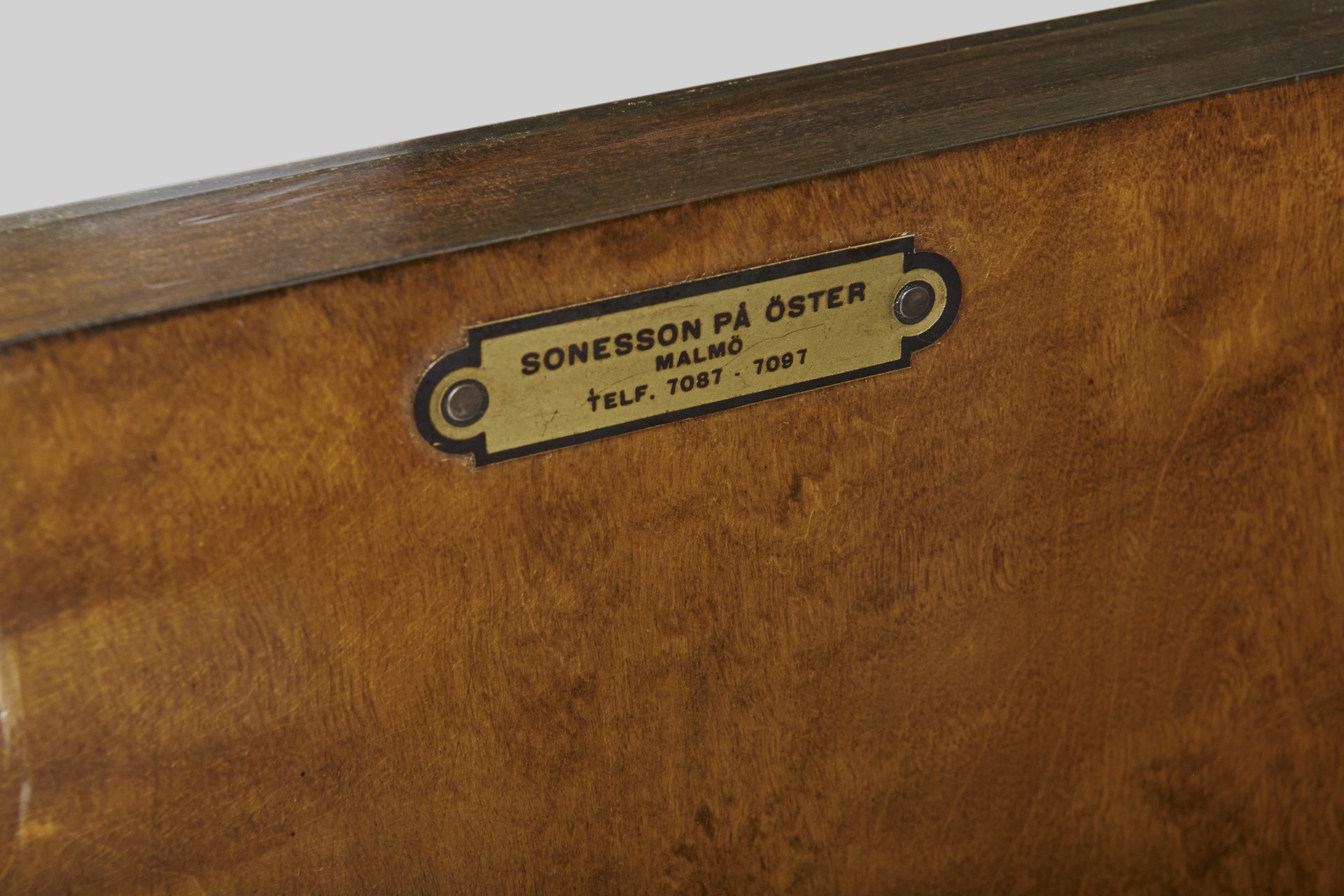 Cabinet image 8