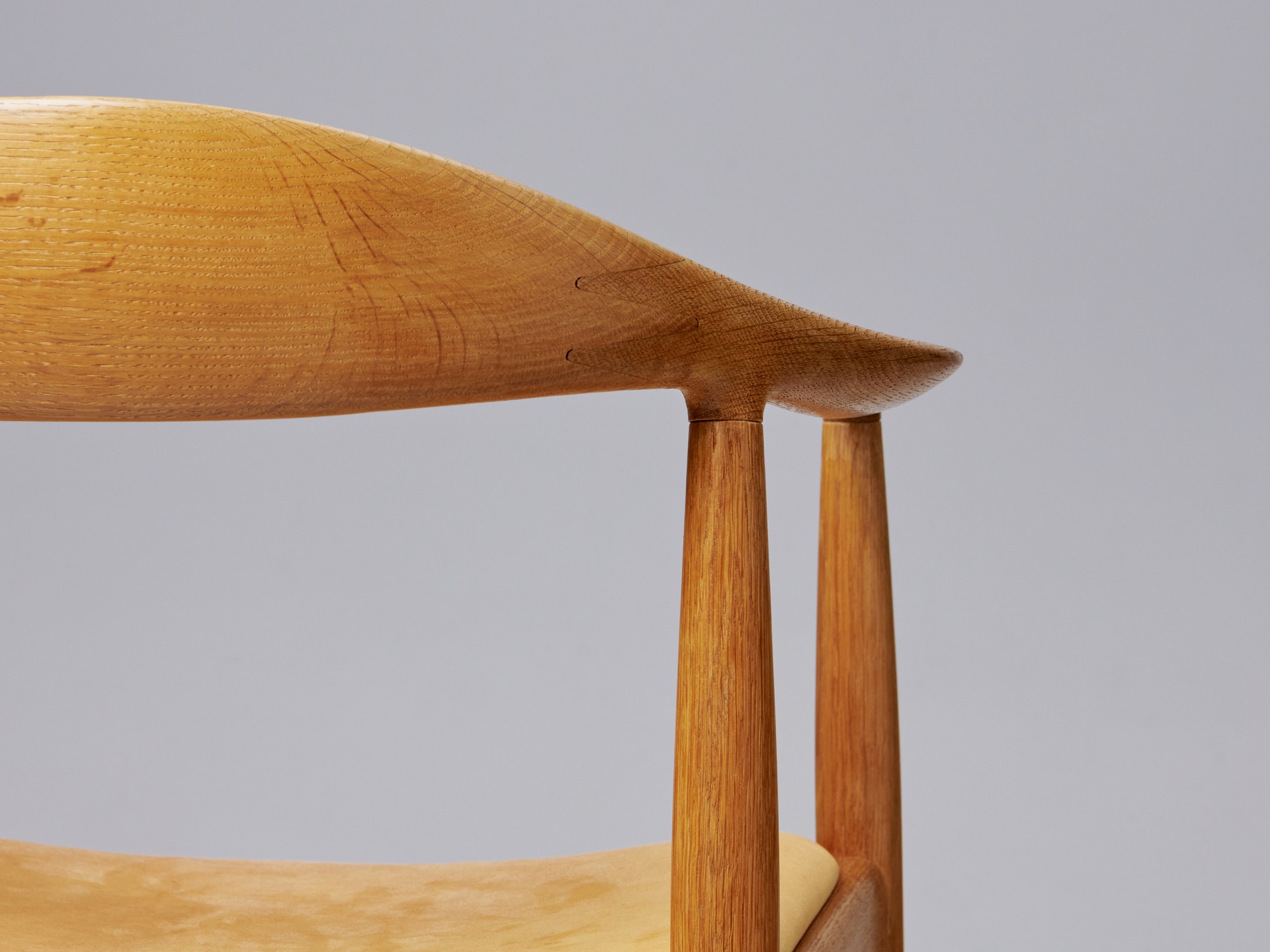 'The Chair' Armchair image 7