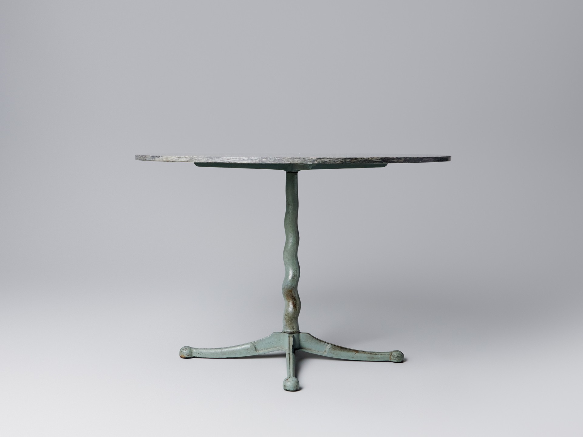 Dining / Centre Table image 3