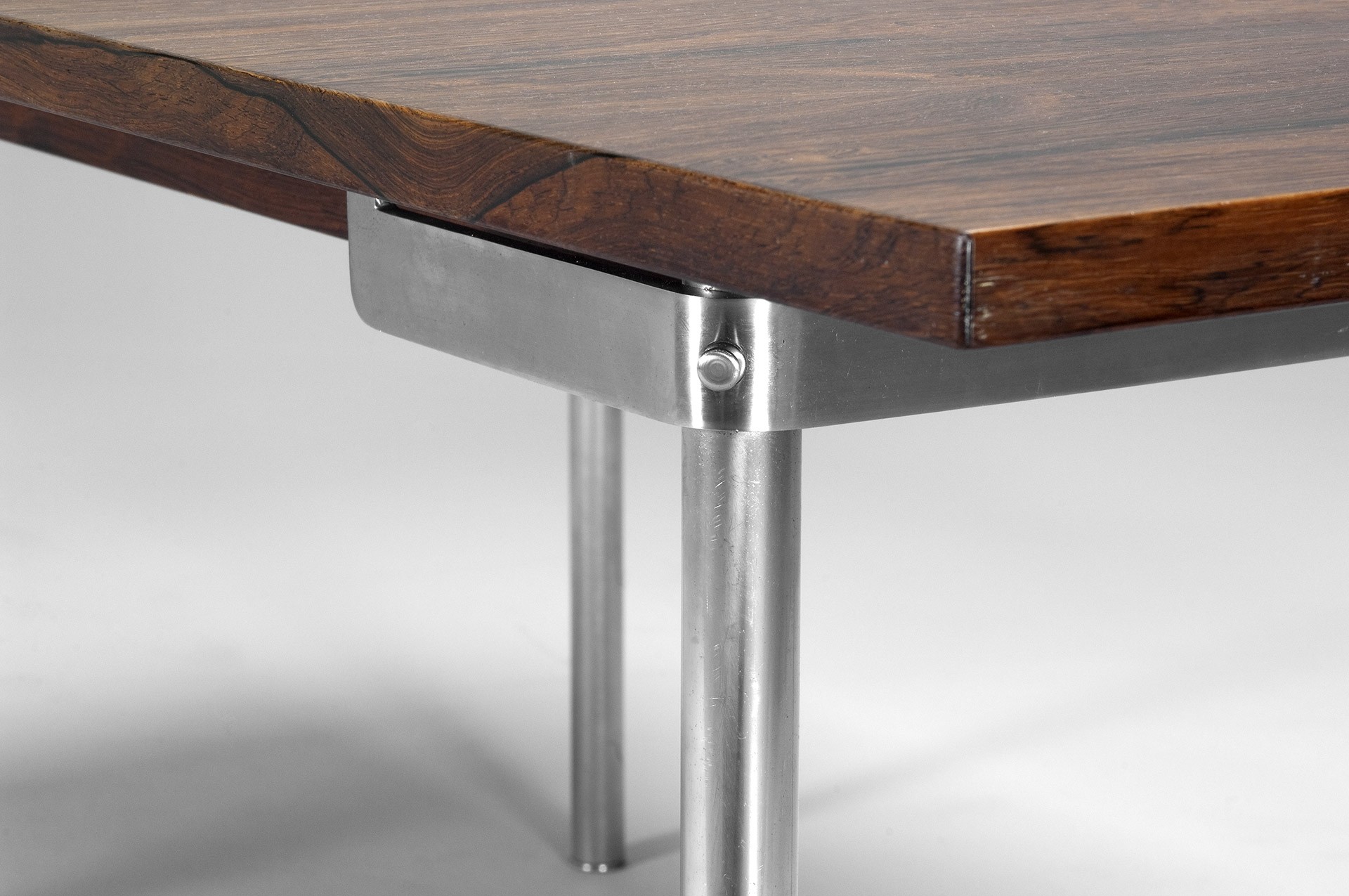 Dining Table image 3