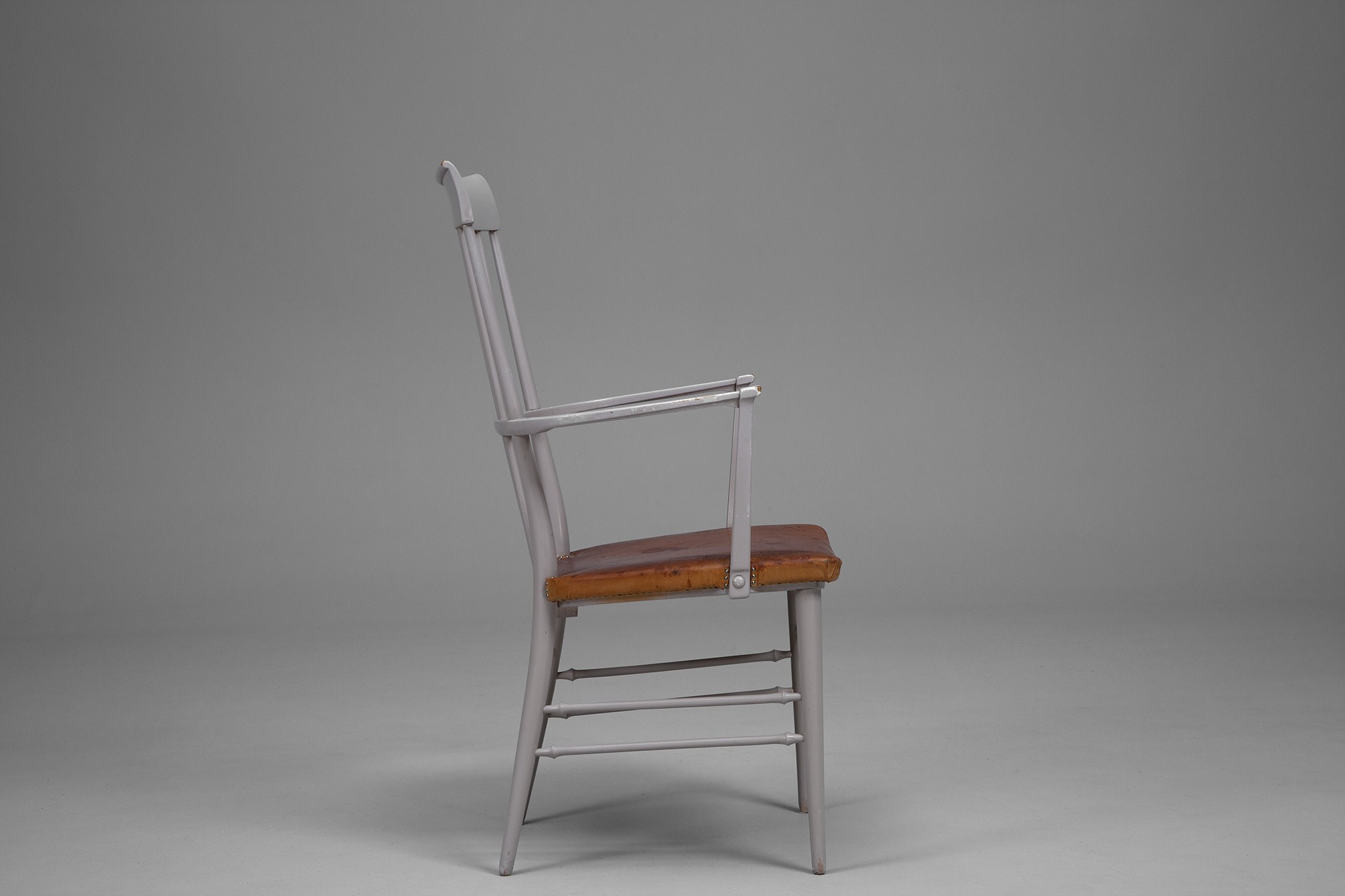 Armchair image 4