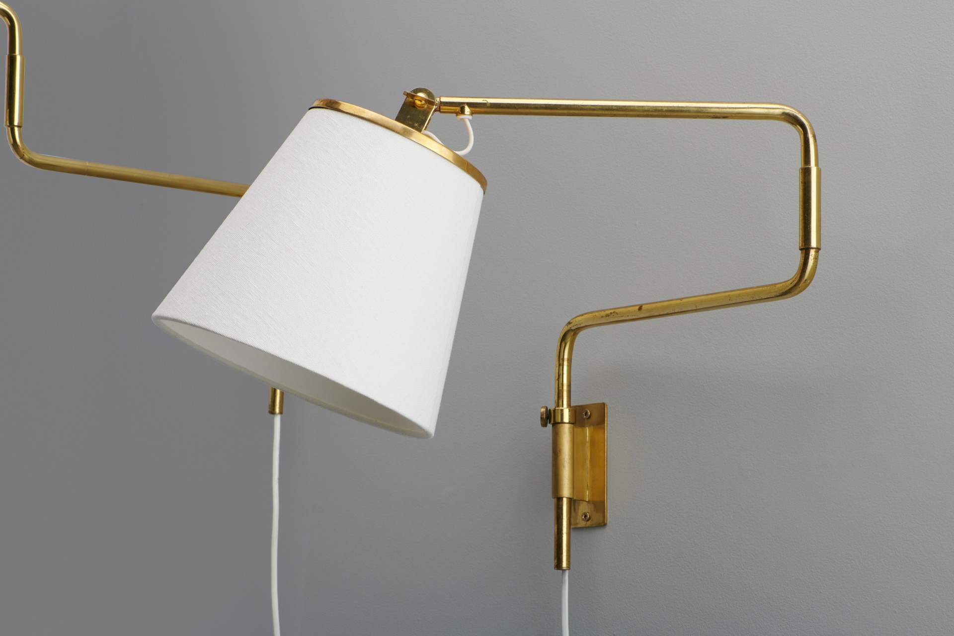 Pair of Adjustable Wall Lamps image 3