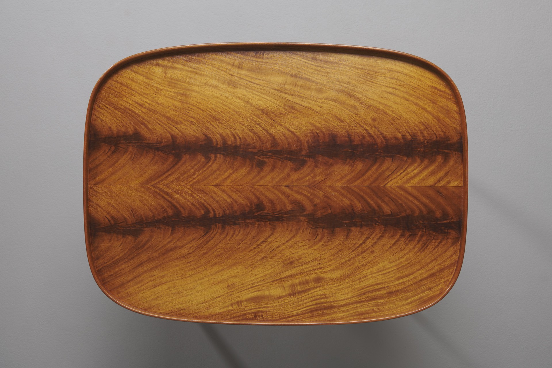Side Table, Model no. 975 image 5