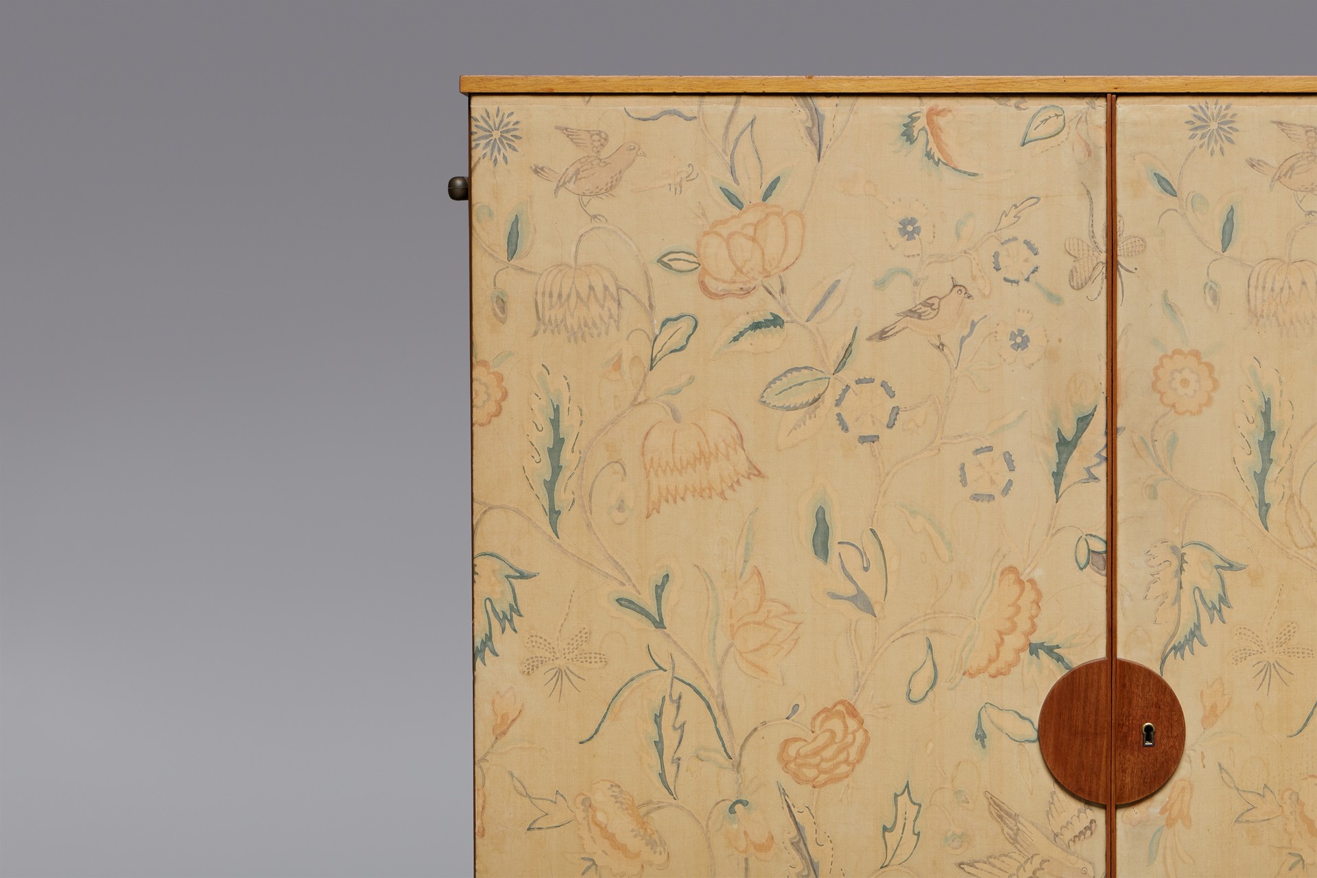Unique Cabinet, Model no. 522 image 5
