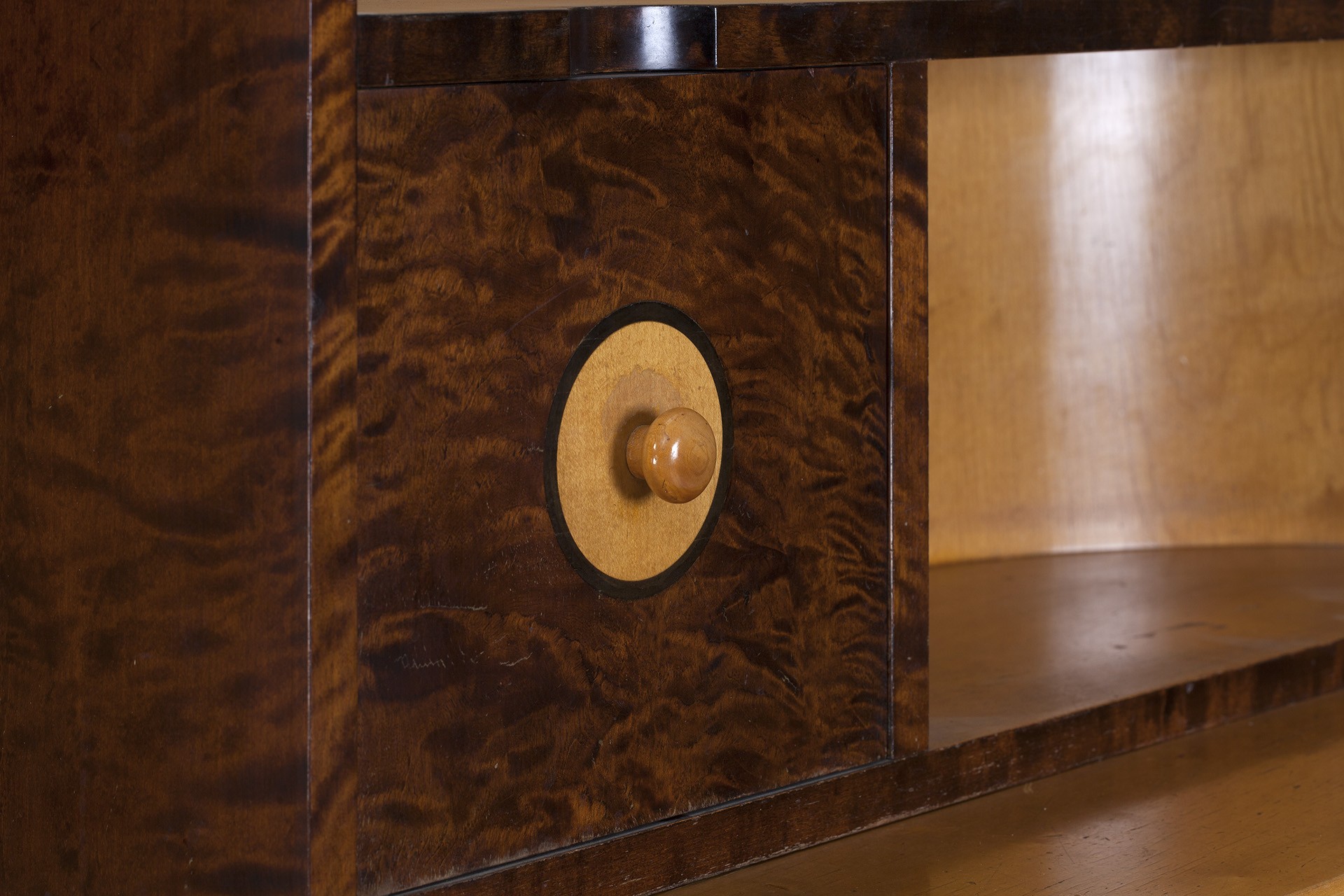 Bureau image 6