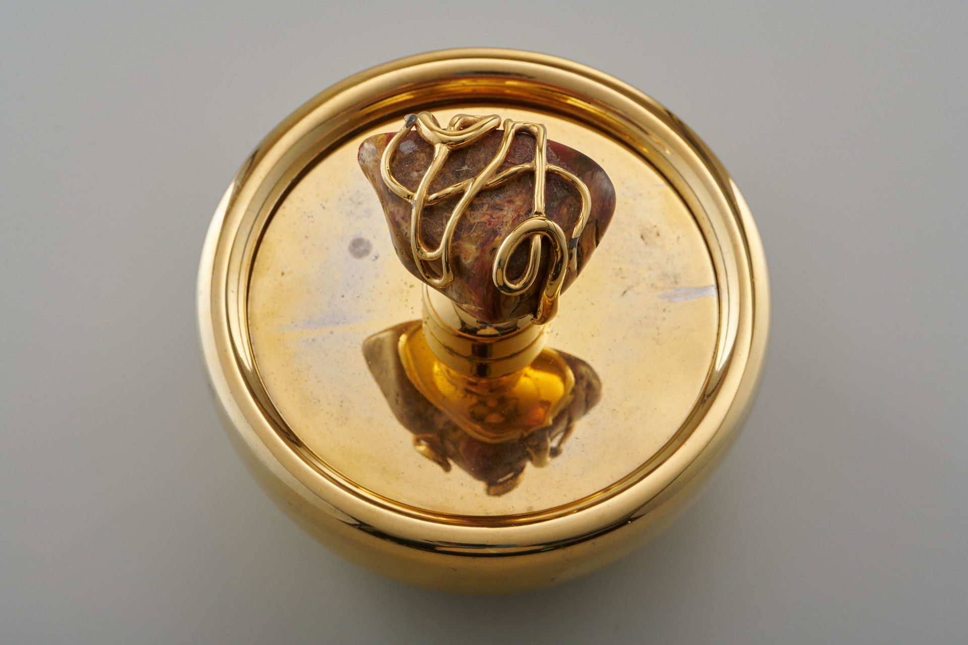 Jar with Lid image 2