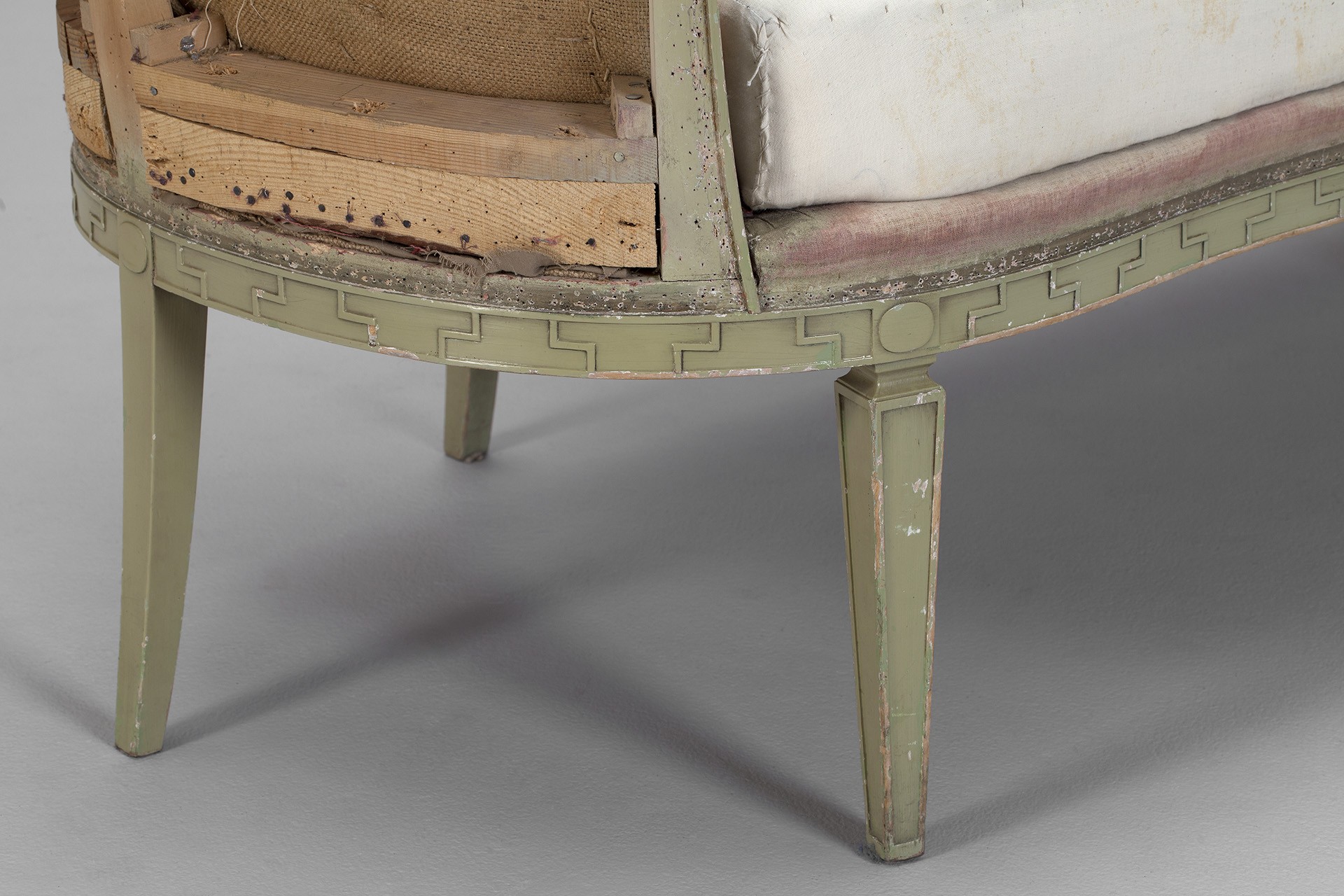 Sofa image 4